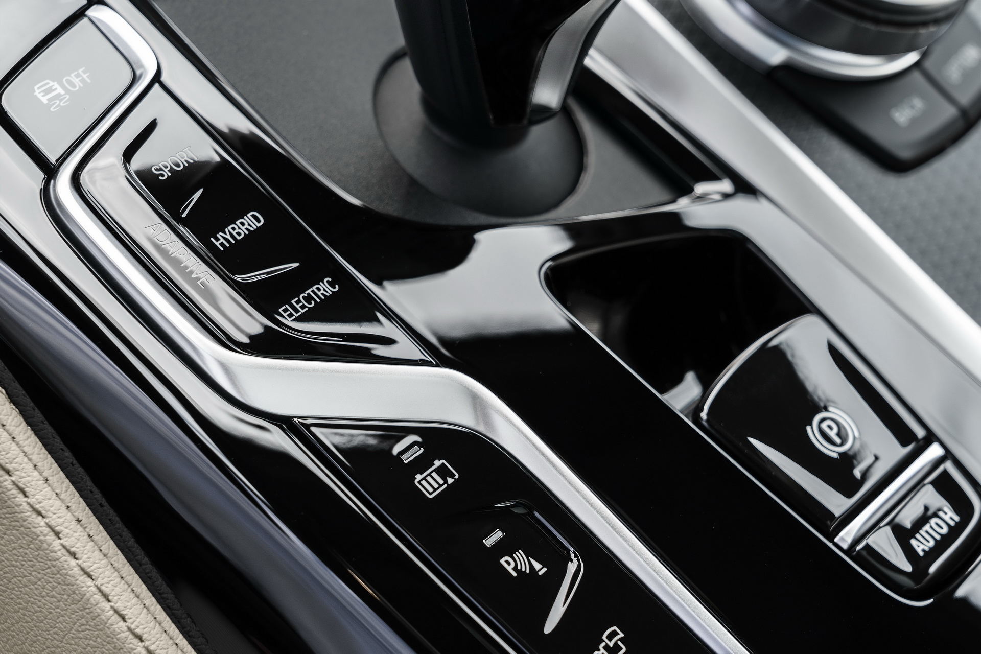 Check Out The 2021 BMW 5-Series Facelift From Every Angle In 185 Photos And Videos