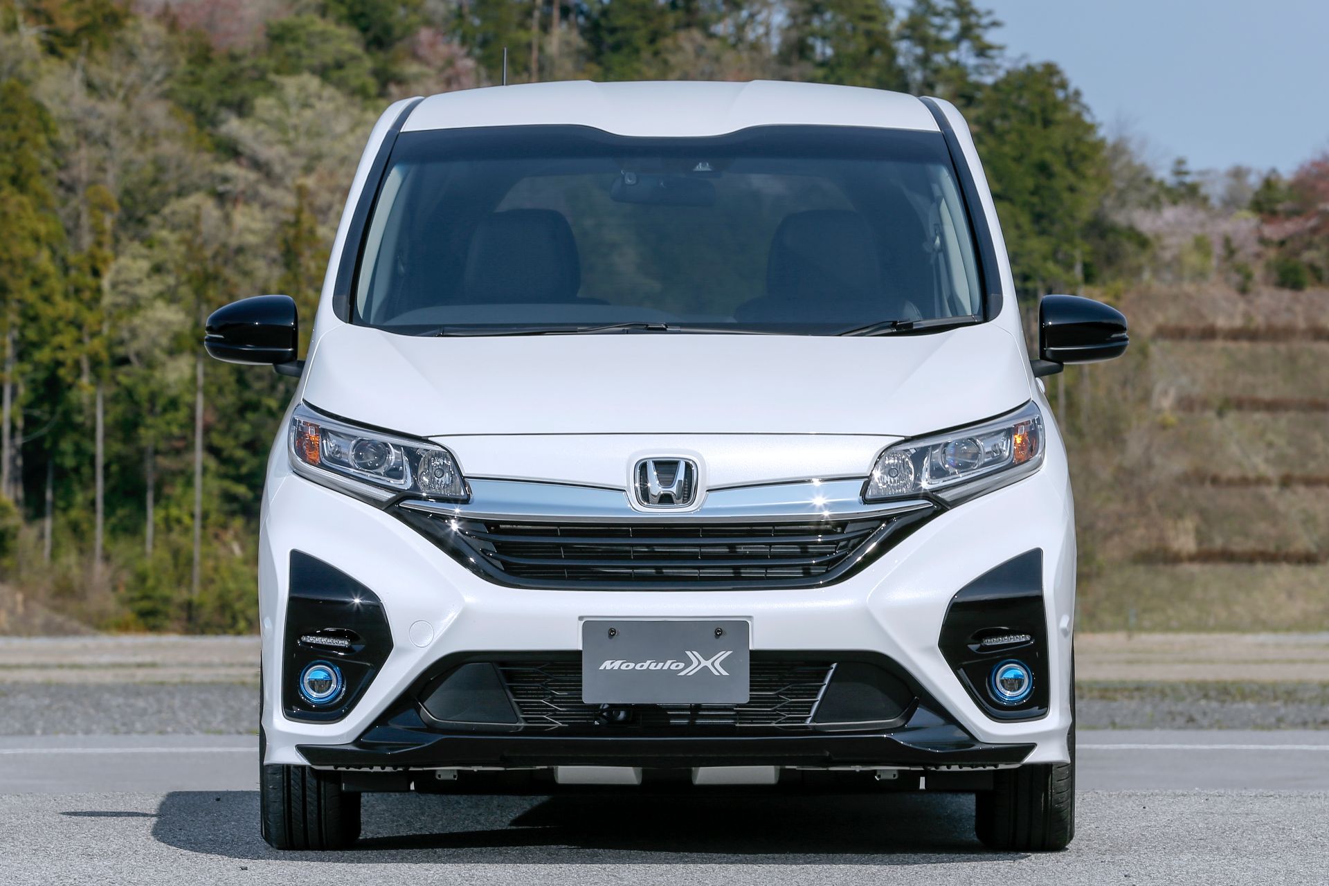 Honda Freed Modulo X Facelift Is One Mean-Looking Small MPV