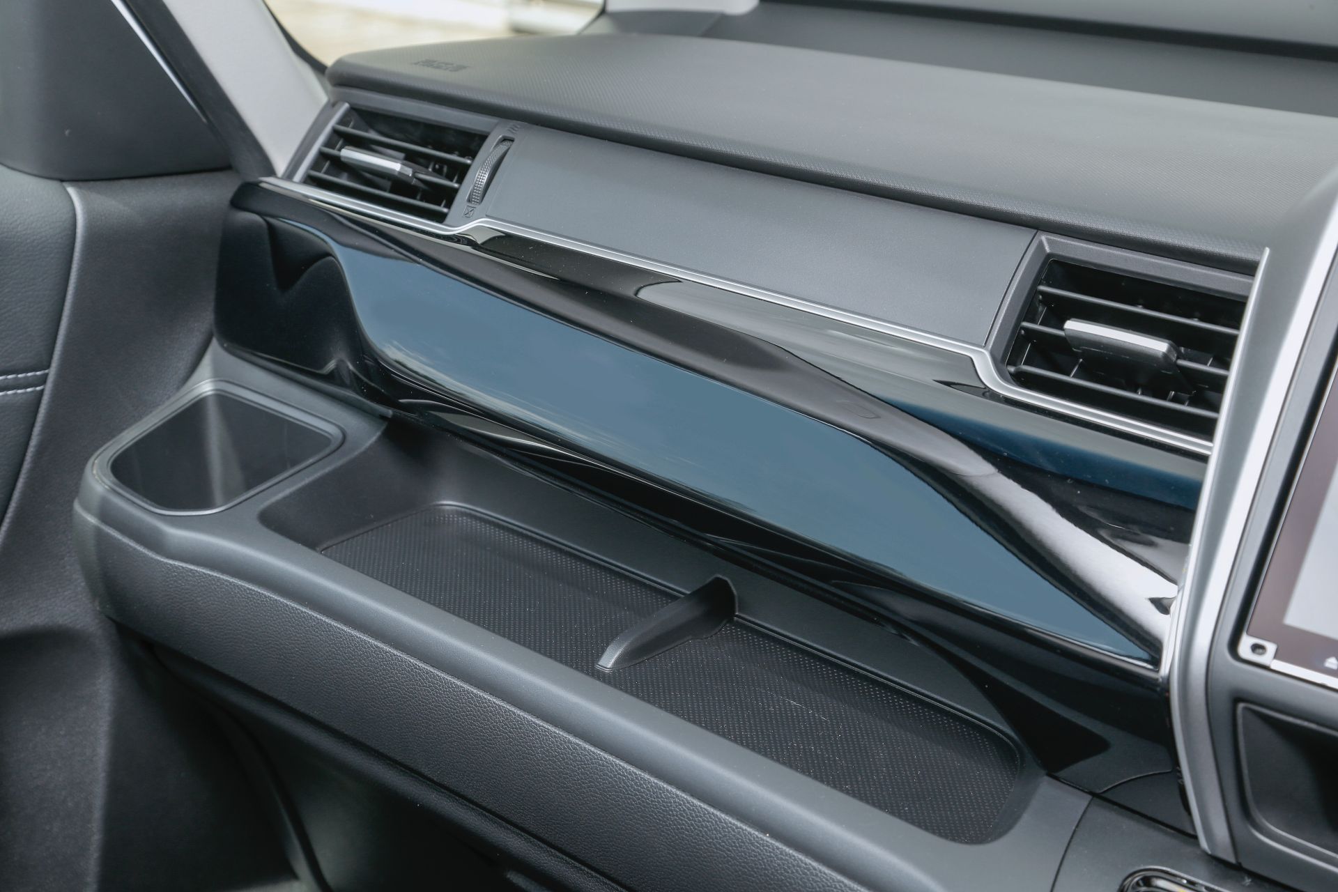 Honda Freed Modulo X Facelift Is One Mean-Looking Small MPV