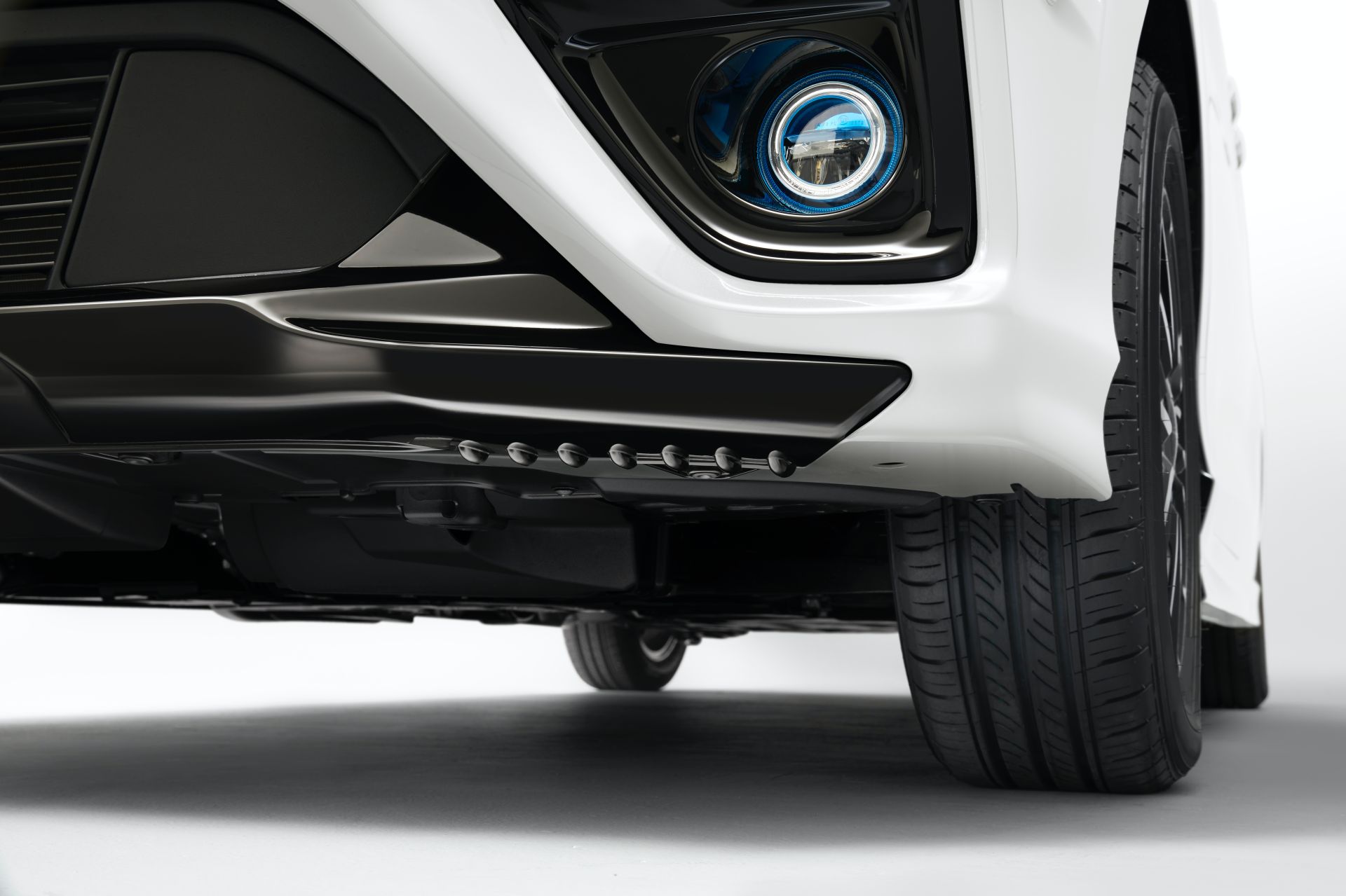 Honda Freed Modulo X Facelift Is One Mean-Looking Small MPV