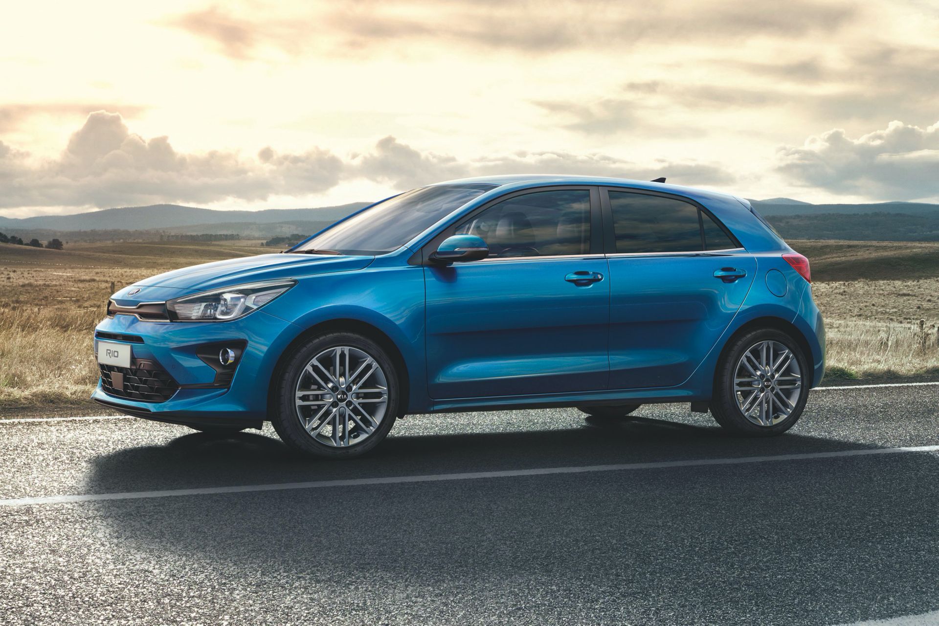 2021 Kia Rio Facelift Brings Subtle Styling Tweaks, Big