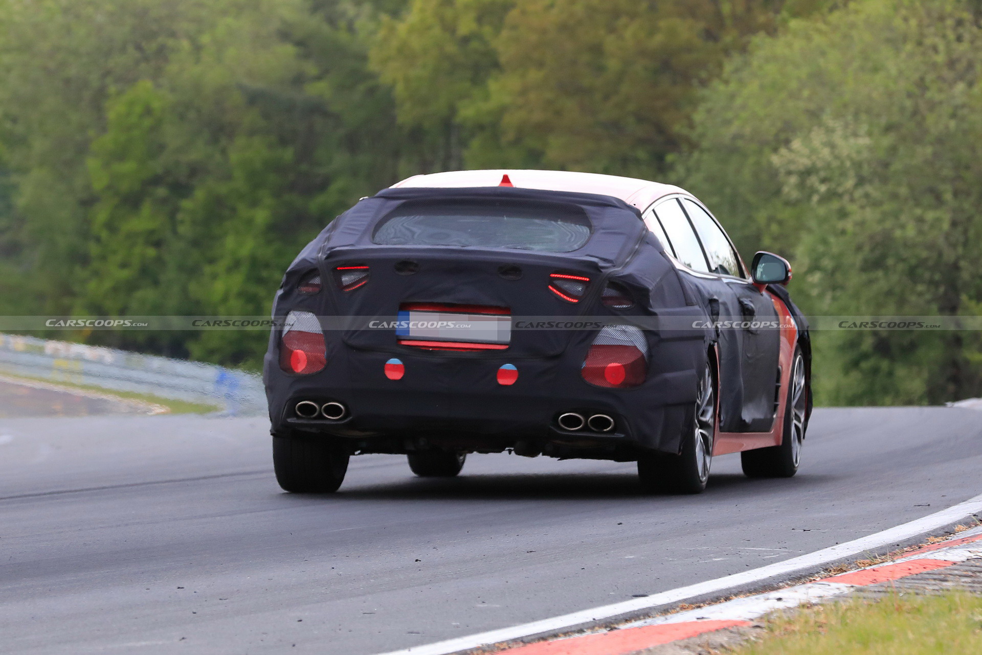 Kia’s Design Boss Says Facelifted Stinger Coming Soon, Will Look Even Sportier