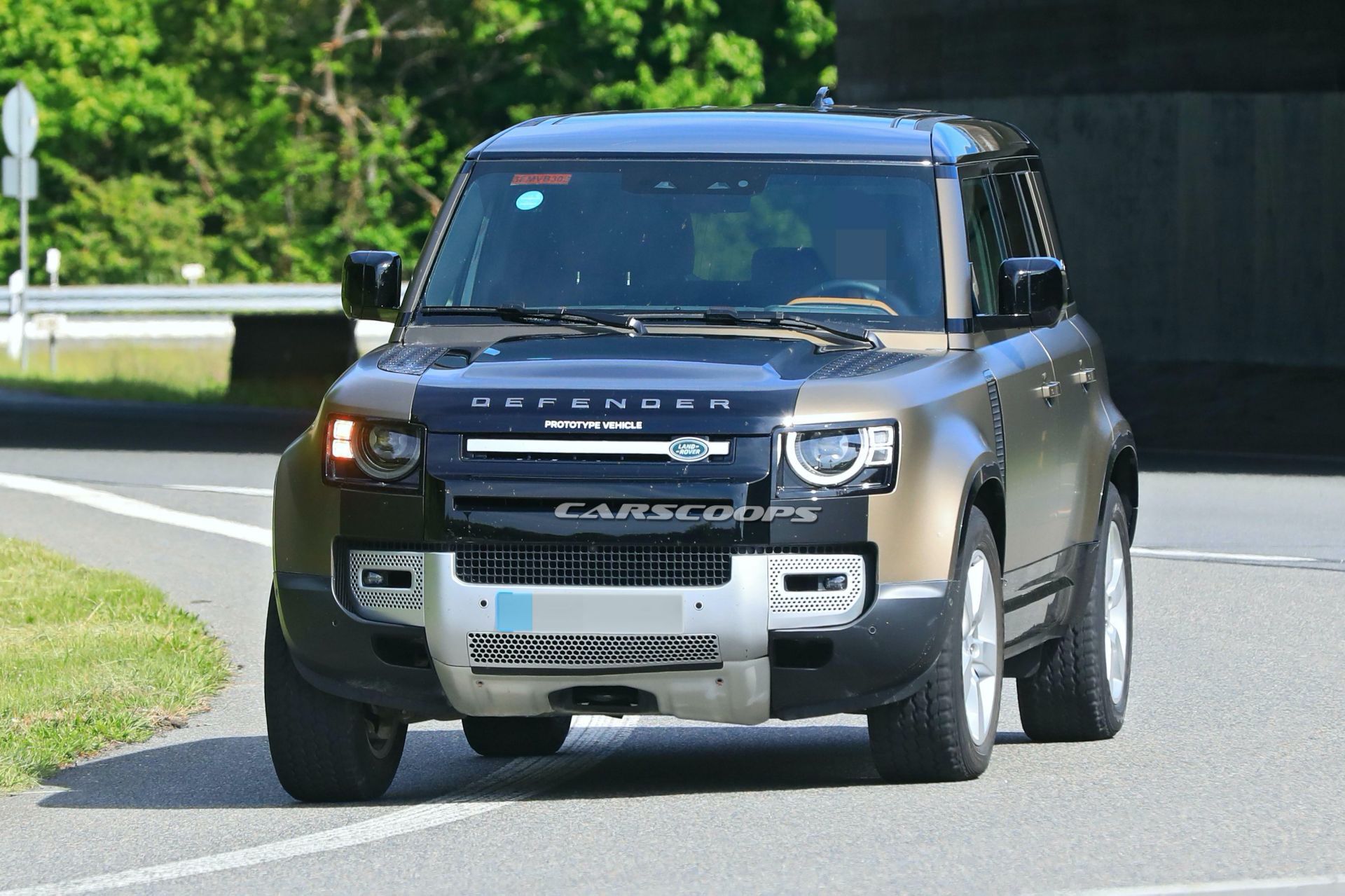 ‘Nuthin’ But A G Thang’: 2022 Land Rover Defender V8 Spied Undisguised As G63 Foe