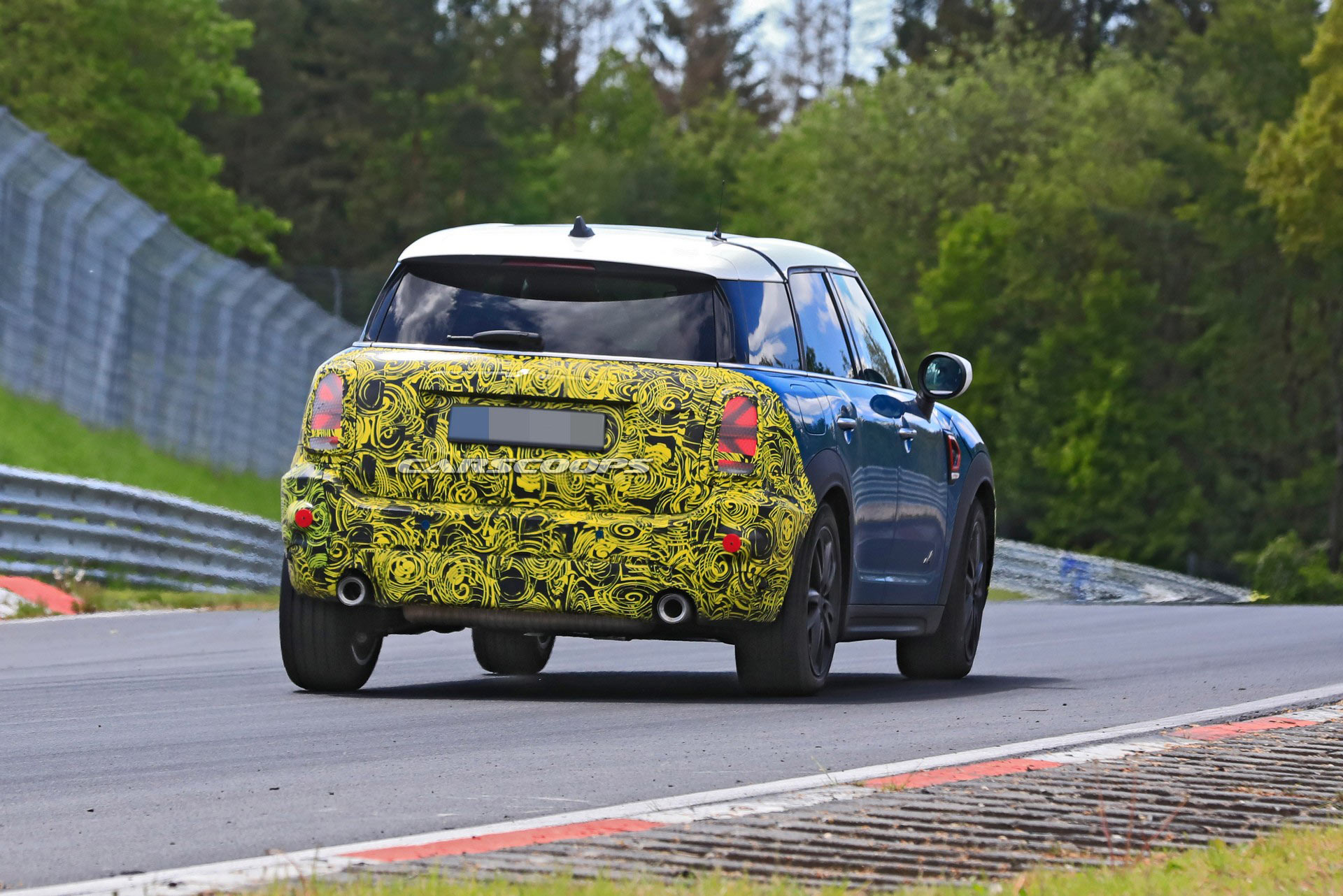 2021 MINI Countryman Shows Familiar Looking Skin And New Digital Instrument Cluster