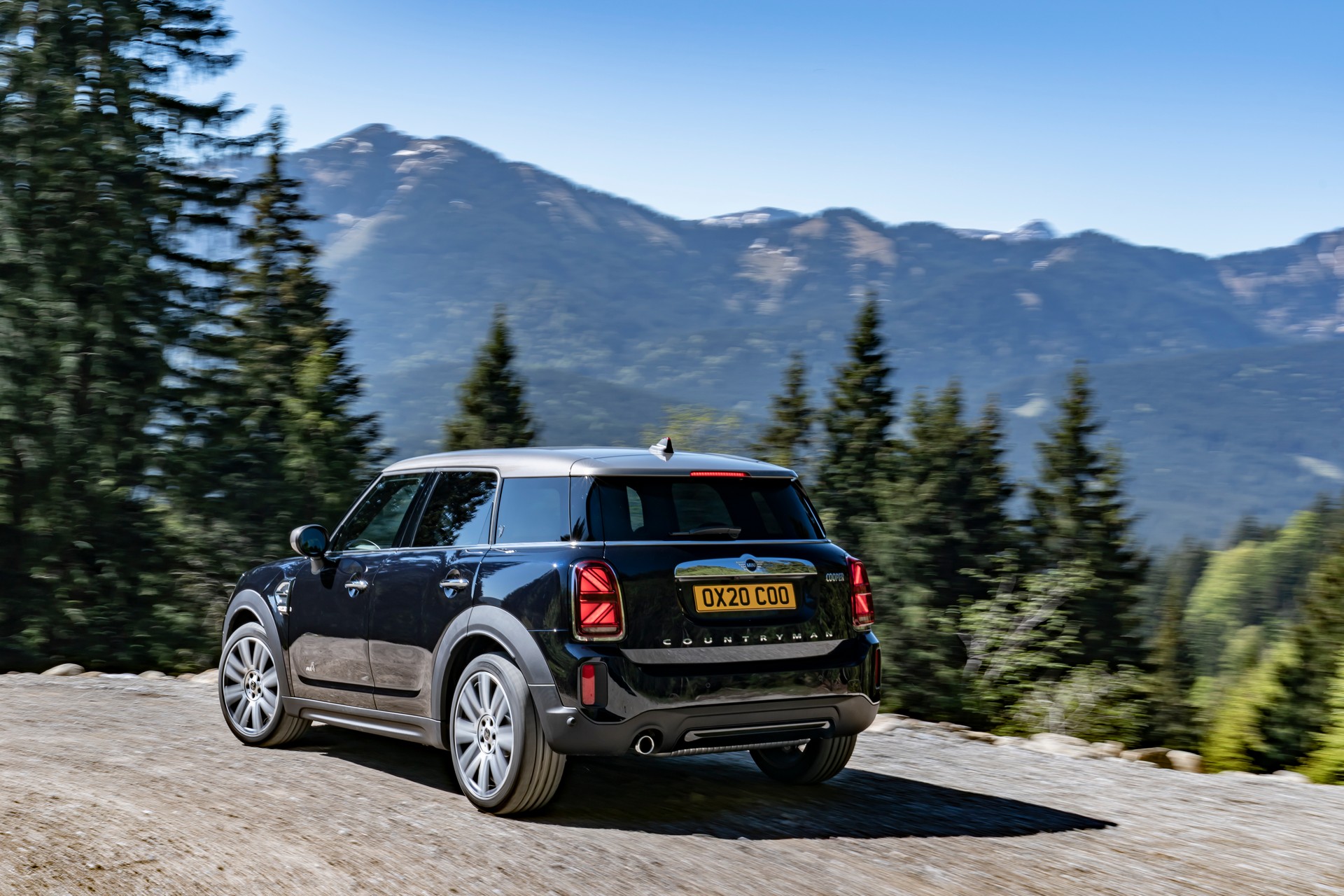 2021 MINI Countryman Facelift Debuts With New Looks And Updated Technology