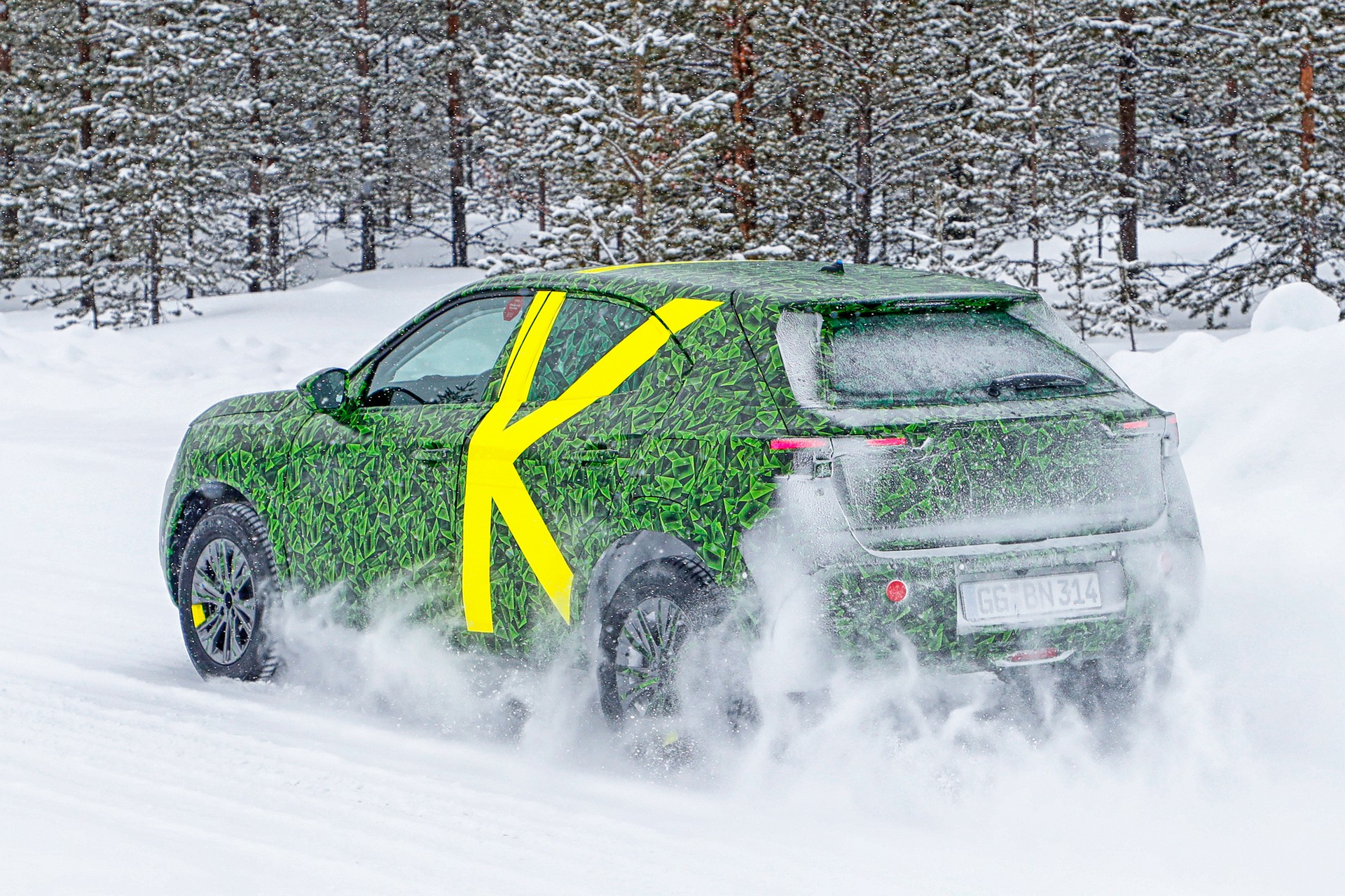 Opel Teases 2021 Mokka’s ‘Pure Panel’ High-Tech Cockpit