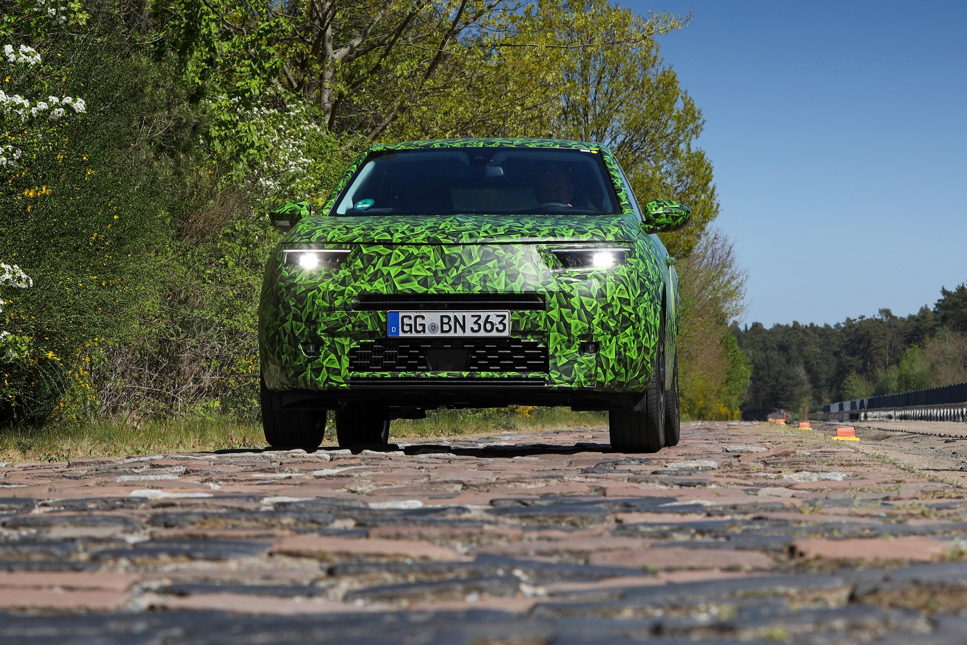 Opel Teases 2021 Mokka’s ‘Pure Panel’ High-Tech Cockpit