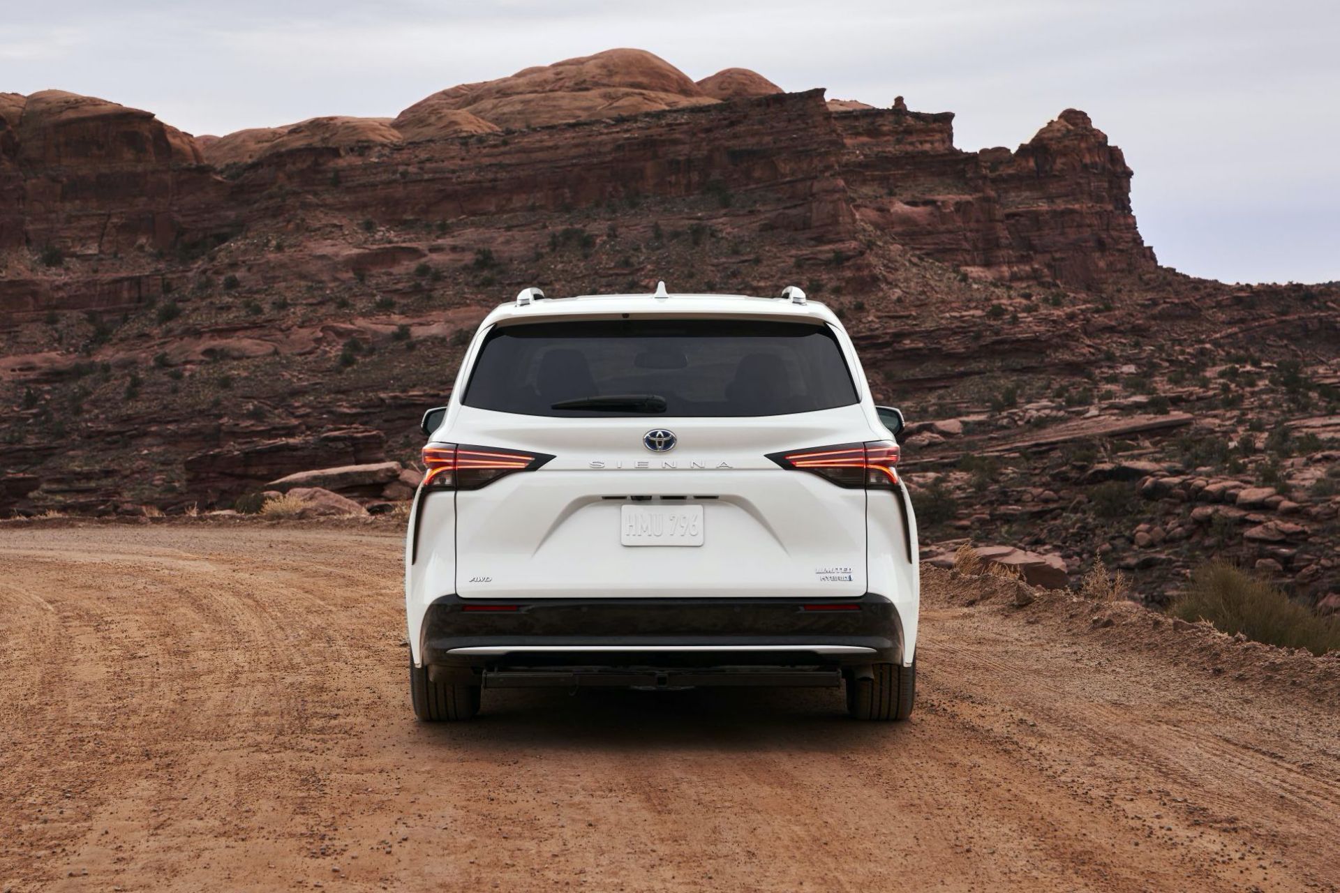 2021 Toyota Sienna Is All-New, All-Hybrid And As Cool As Minivans Get