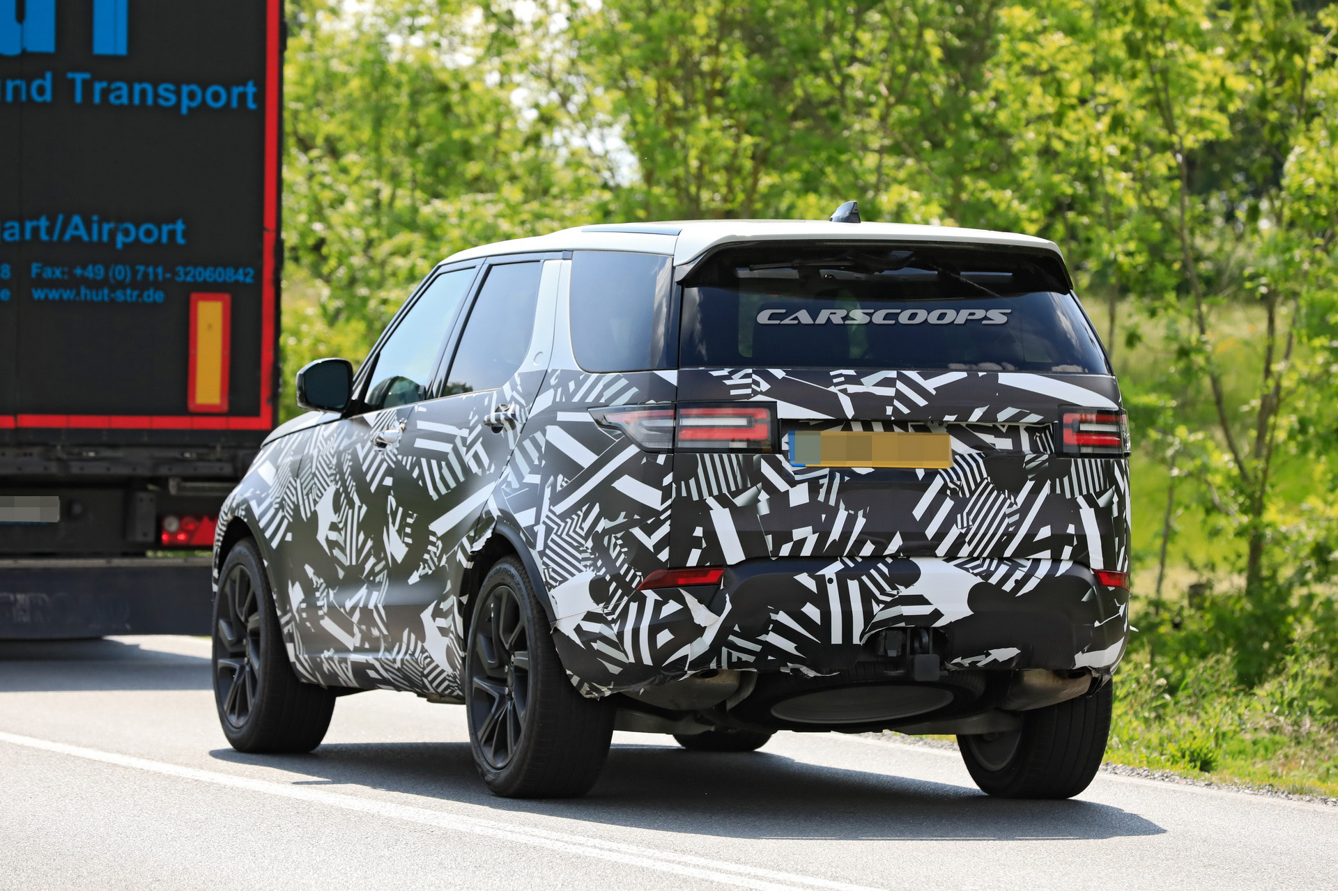 2021 Land Rover Discovery Coming With Updated Looks Which We Can’t Yet See