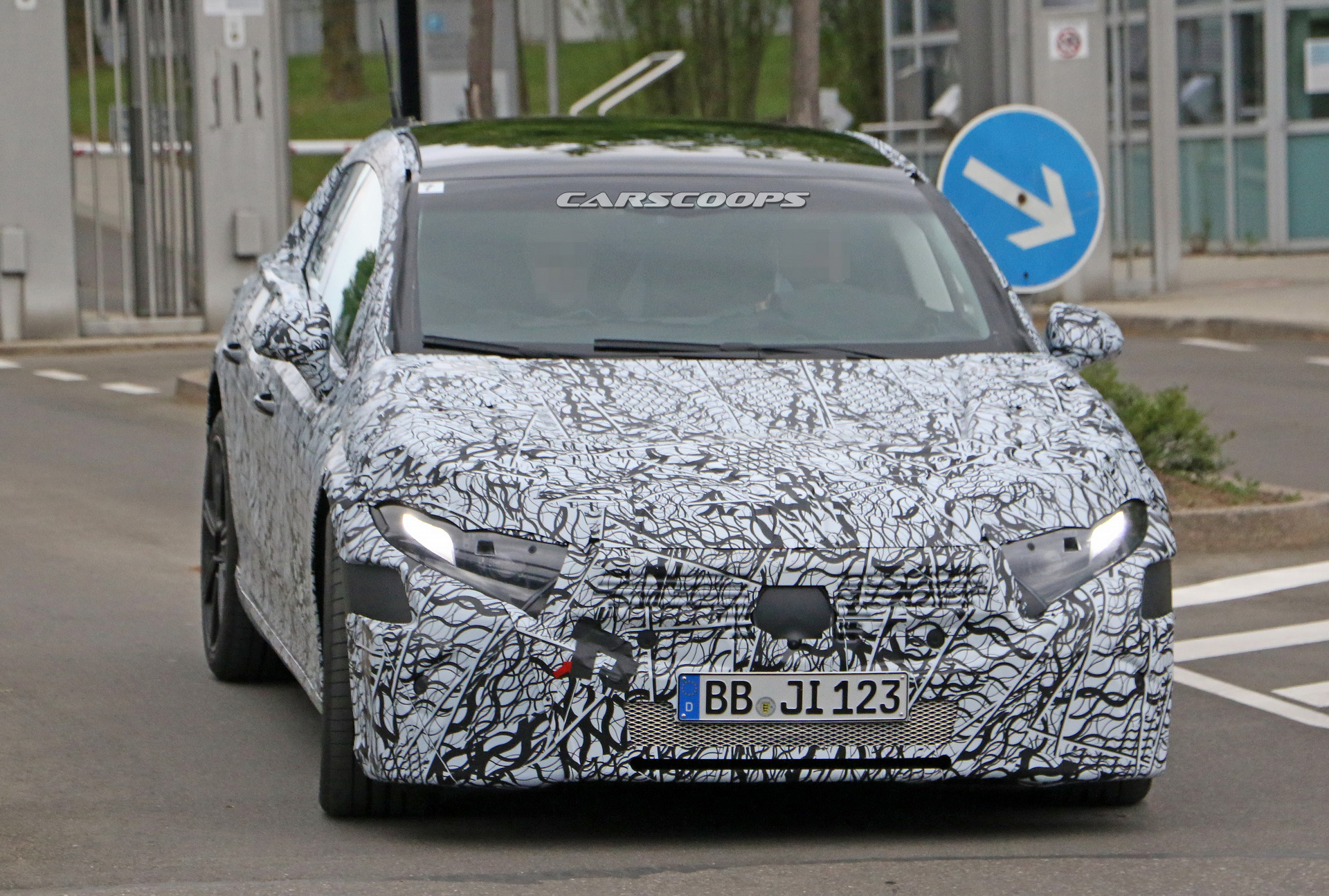 Mercedes S-Class And EQS On Still Track, Former Could Arrive At European Dealerships In November