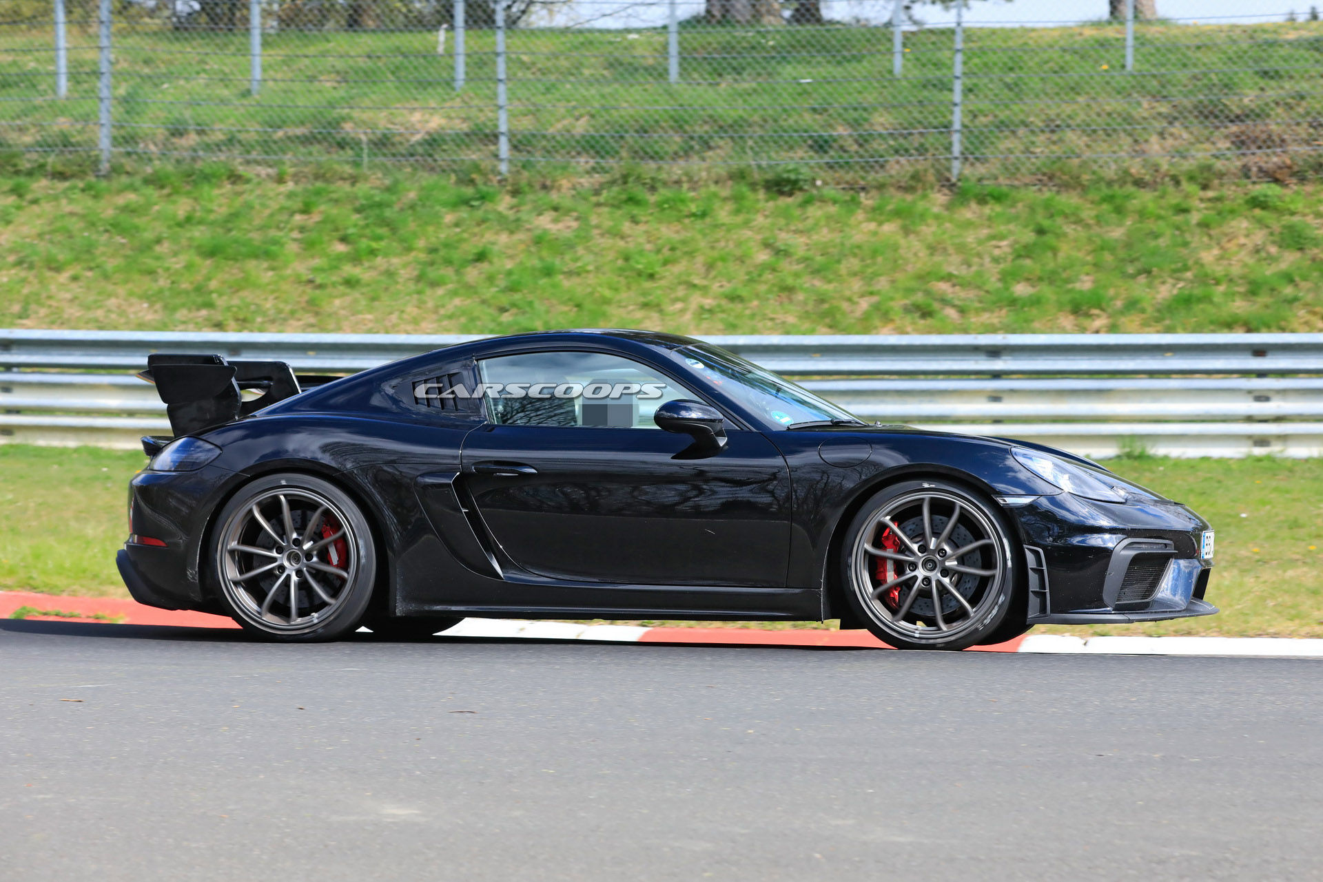 2021 Porsche 718 Cayman GT4 RS Marks The ‘Ring As Its New Territory