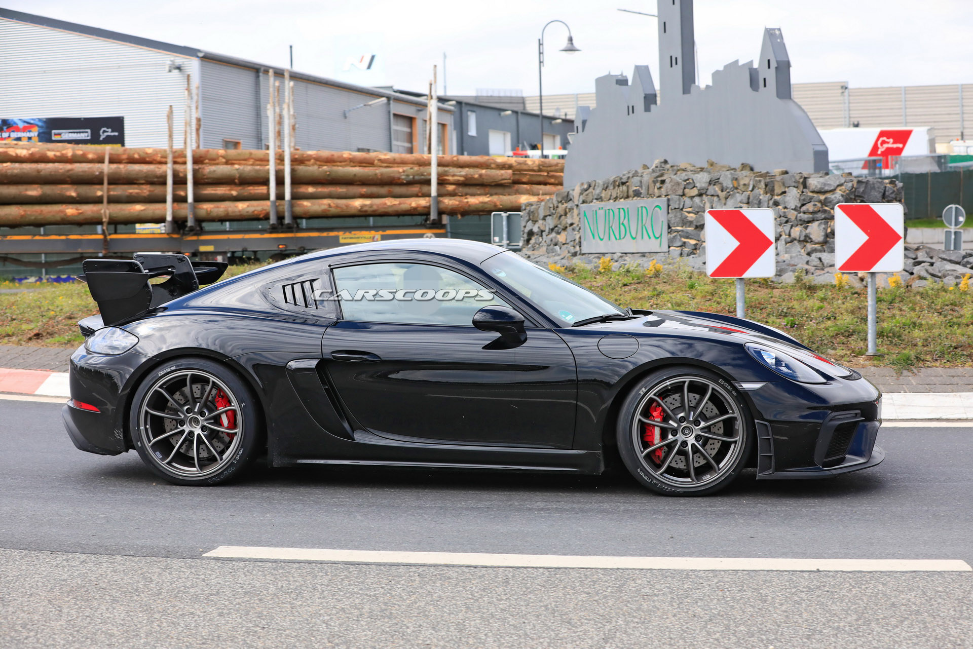 2021 Porsche 718 Cayman GT4 RS Marks The ‘Ring As Its New Territory