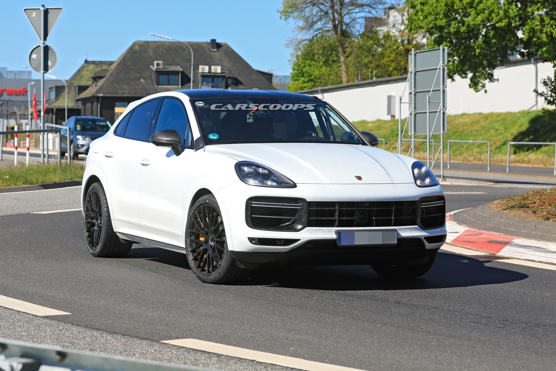 2021 Porsche Cayenne Coupe GT Spied – Or Is It The GTS?