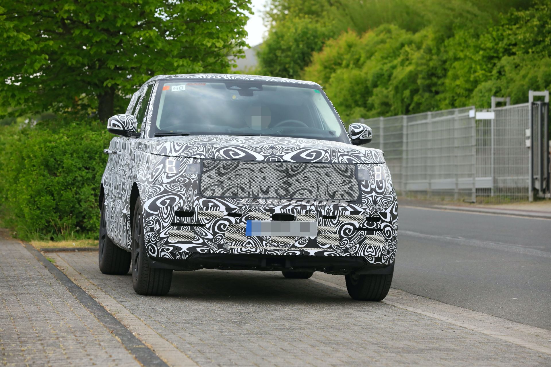 Get An Up-Close Look At The 2022 Range Rover Flagship Luxury SUV