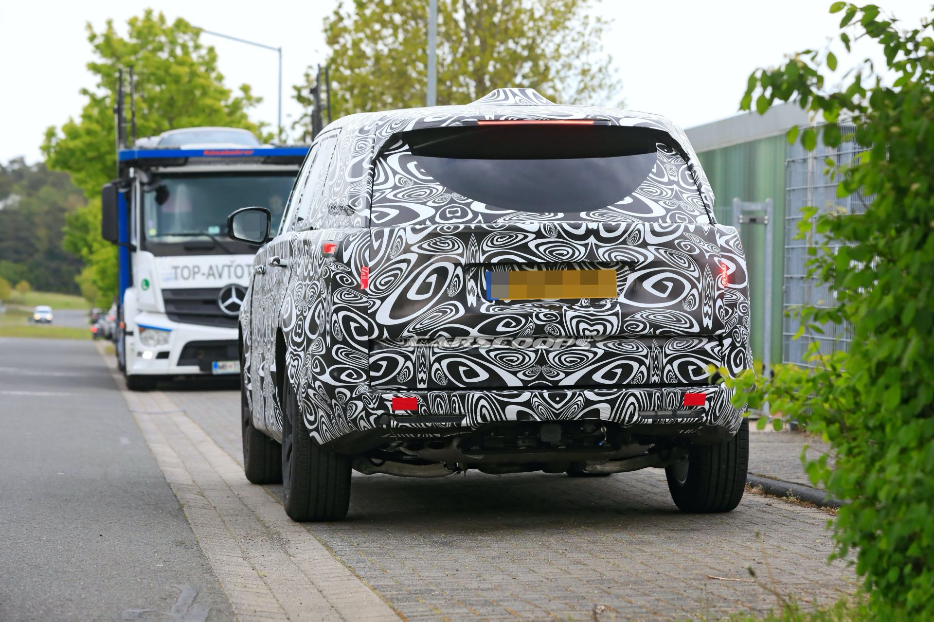 Get An Up-Close Look At The 2022 Range Rover Flagship Luxury SUV