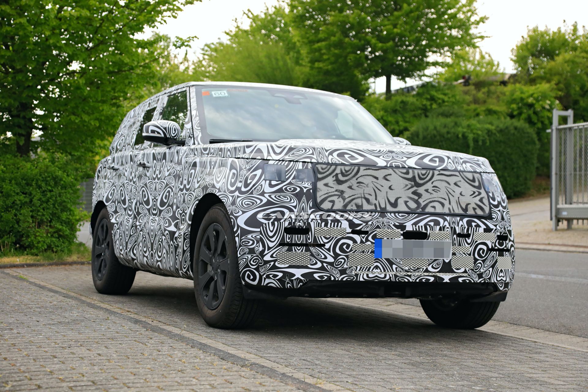 Get An Up-Close Look At The 2022 Range Rover Flagship Luxury SUV