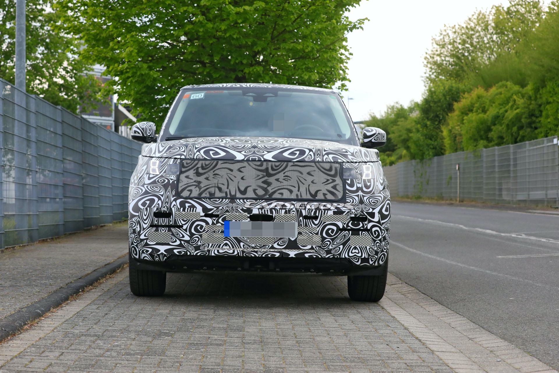 Get An Up-Close Look At The 2022 Range Rover Flagship Luxury SUV