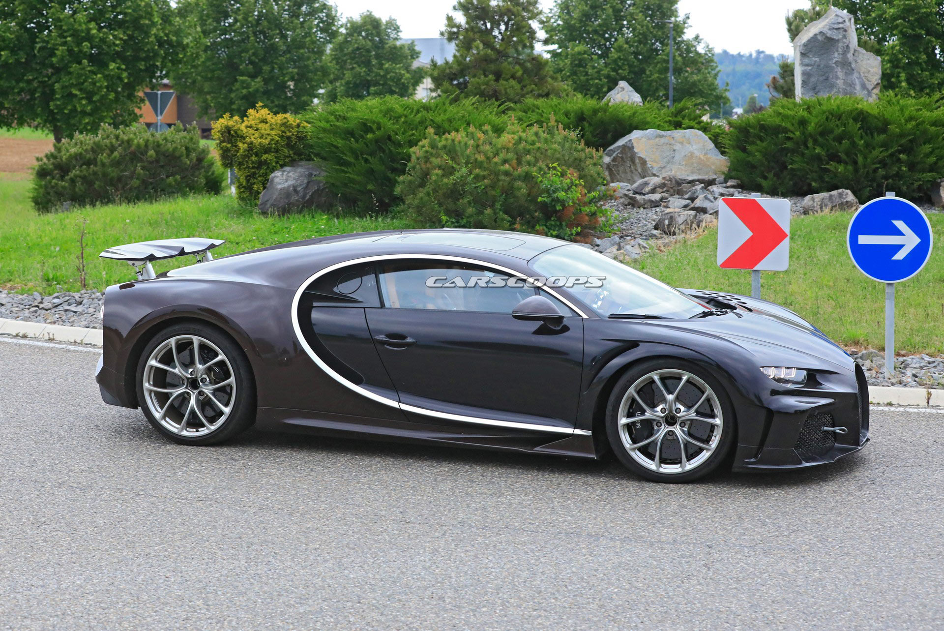 Mysterious Bugatti Chiron Prototype Is Part Super Sport, Part Something Else Entirely