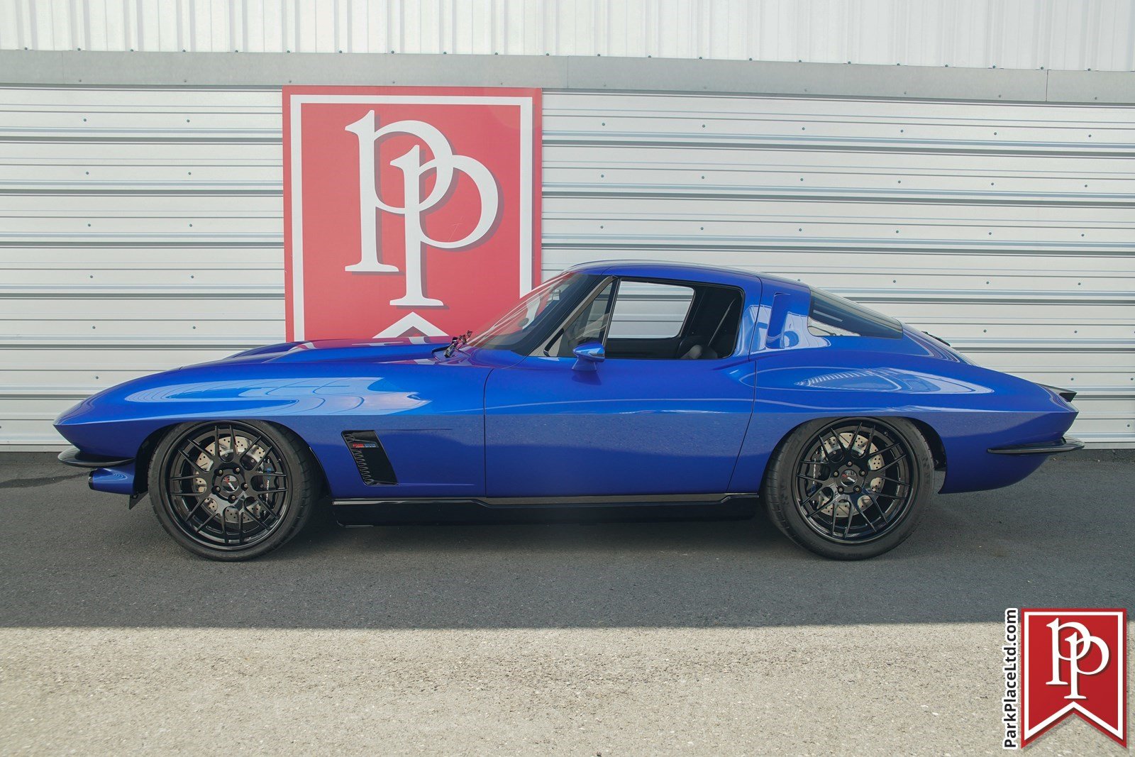 For $600K, You Could Buy 10 Corvette C8s Or This 1963 Corvette Split-Window Restomod