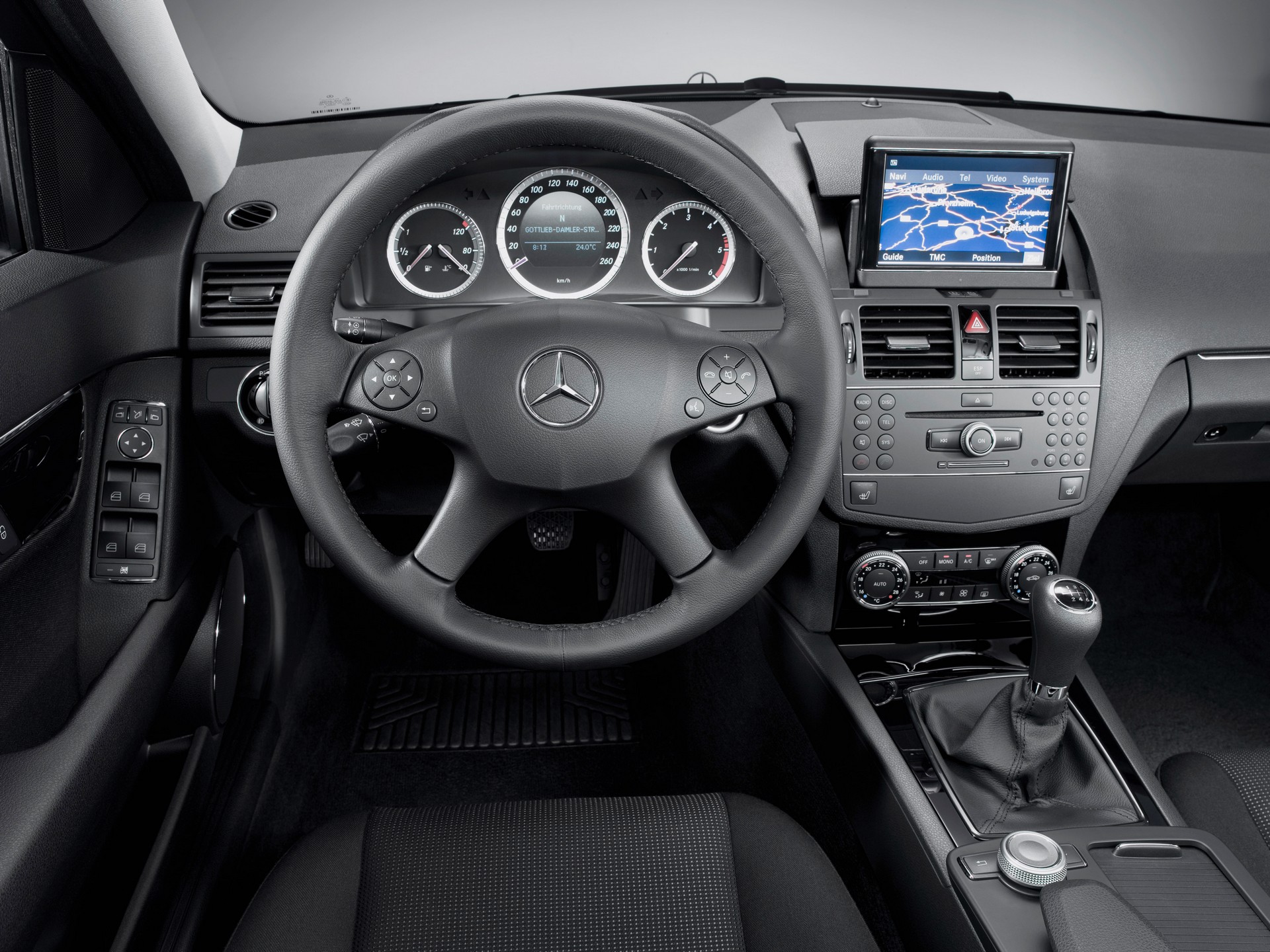 Mercedes Gets All Touchy-Feely About 2021 E-Class’ New Smart Capacitive Steering Wheel