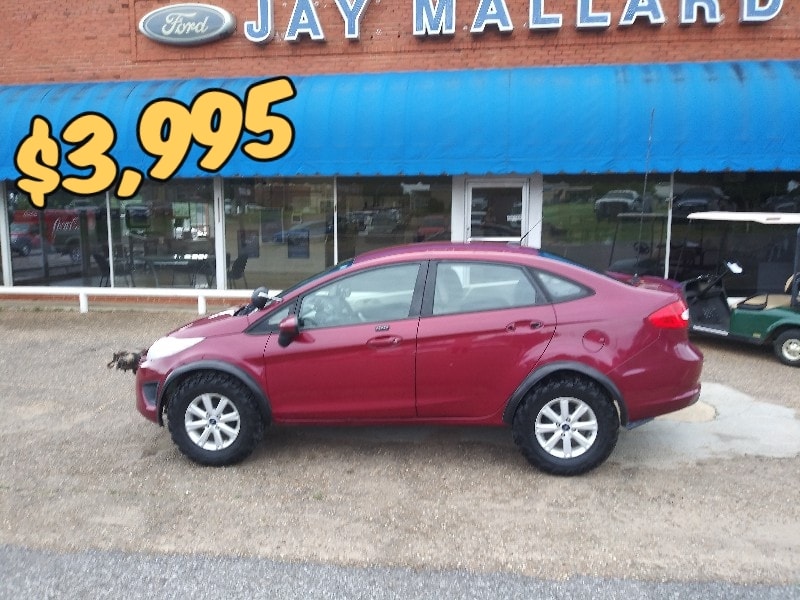 Ford Fiesta Thinks It’s An Off-Roader With ATV Tires And A Rusty Winch