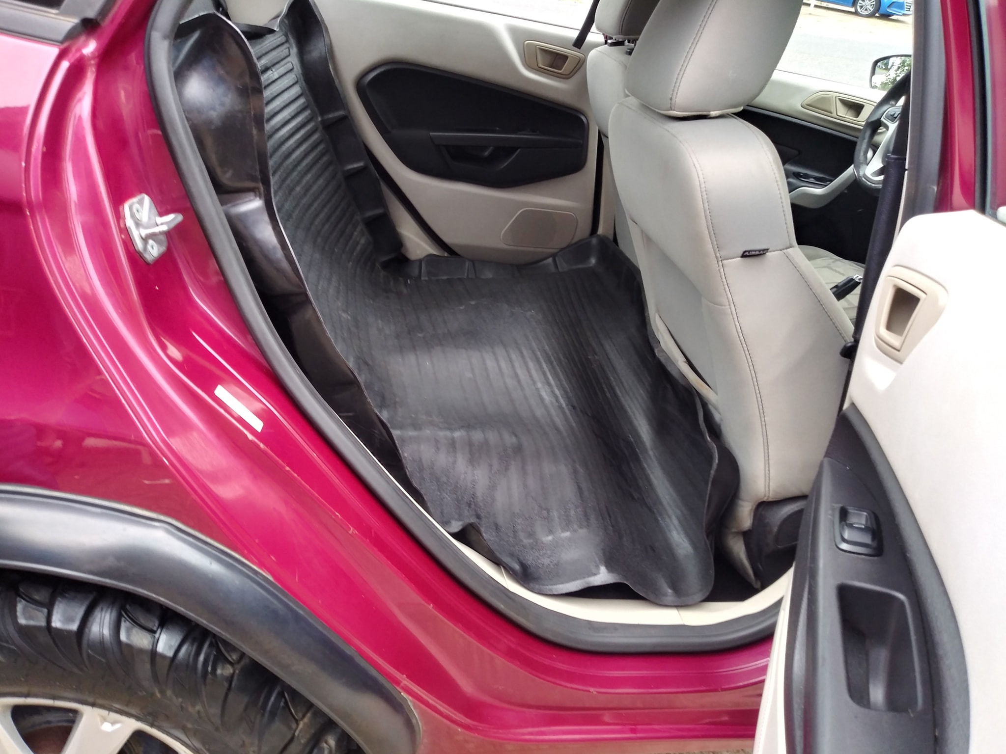 Ford Fiesta Thinks It’s An Off-Roader With ATV Tires And A Rusty Winch