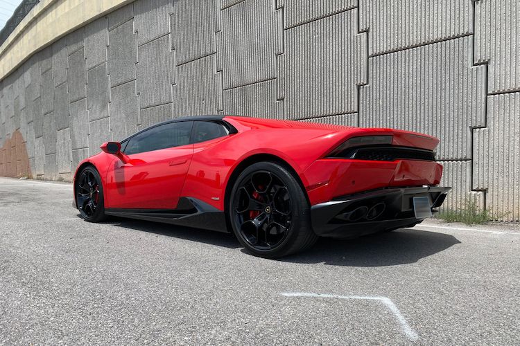 Would You Spend $130,000 For ‘World’s Highest Mileage’ Lamborghini Huracan With 188,000 Miles?