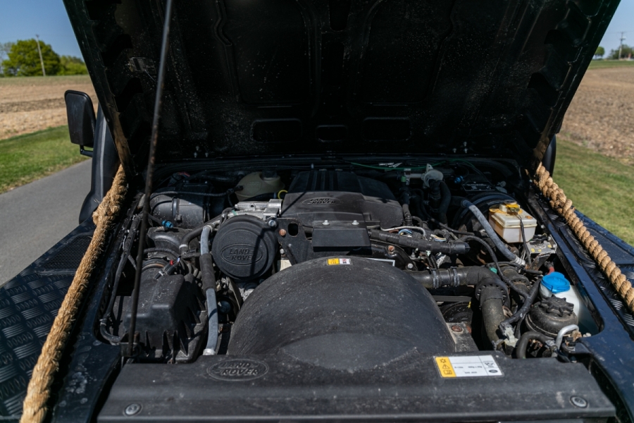 Here’s Your Chance To Snatch A Defender From James Bond’s Spectre Movie