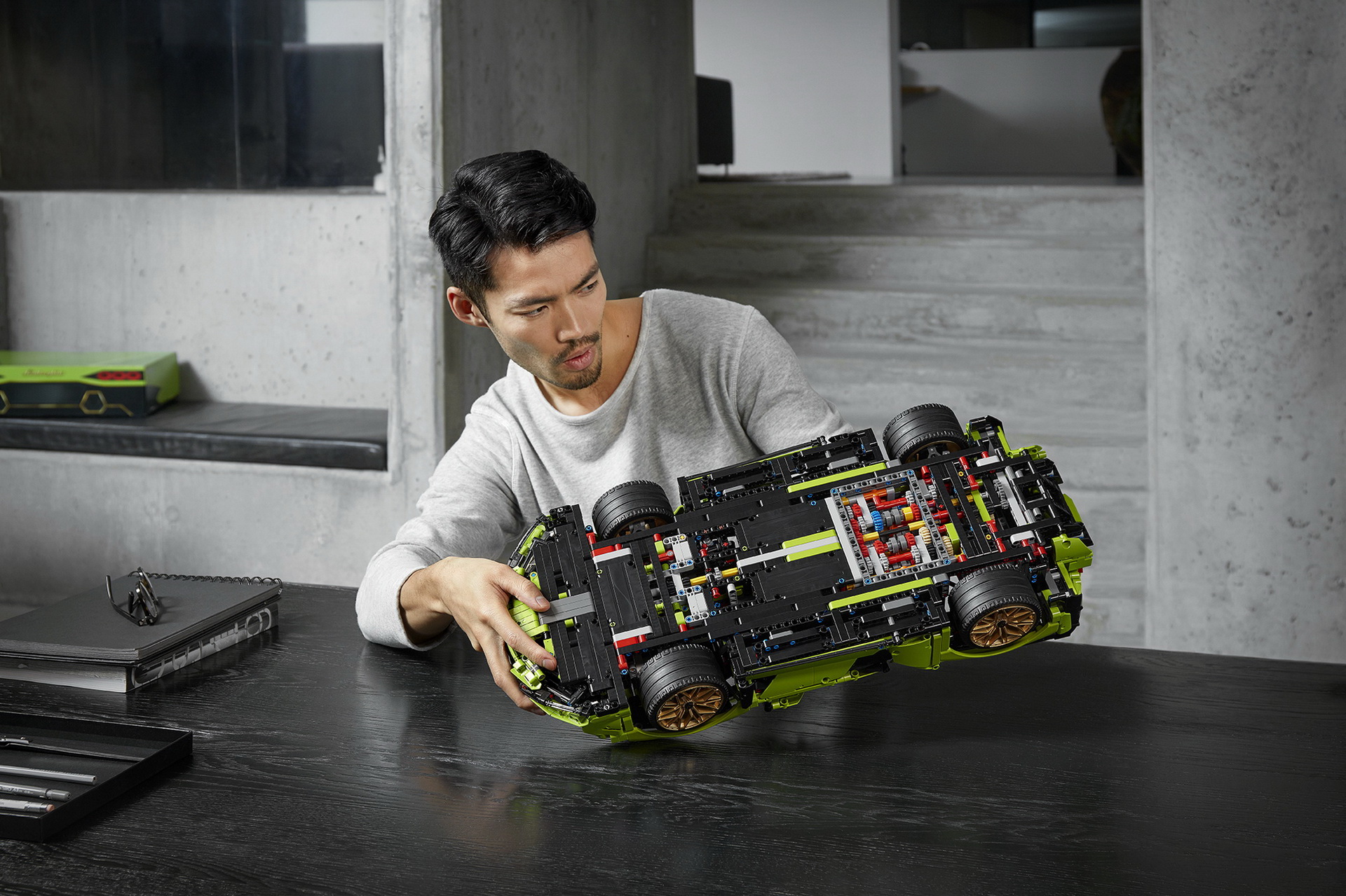 LEGO Technic Lamborghini Sian FKP 37 Is A 3,696 (Master)Piece 1:8 Scale Model