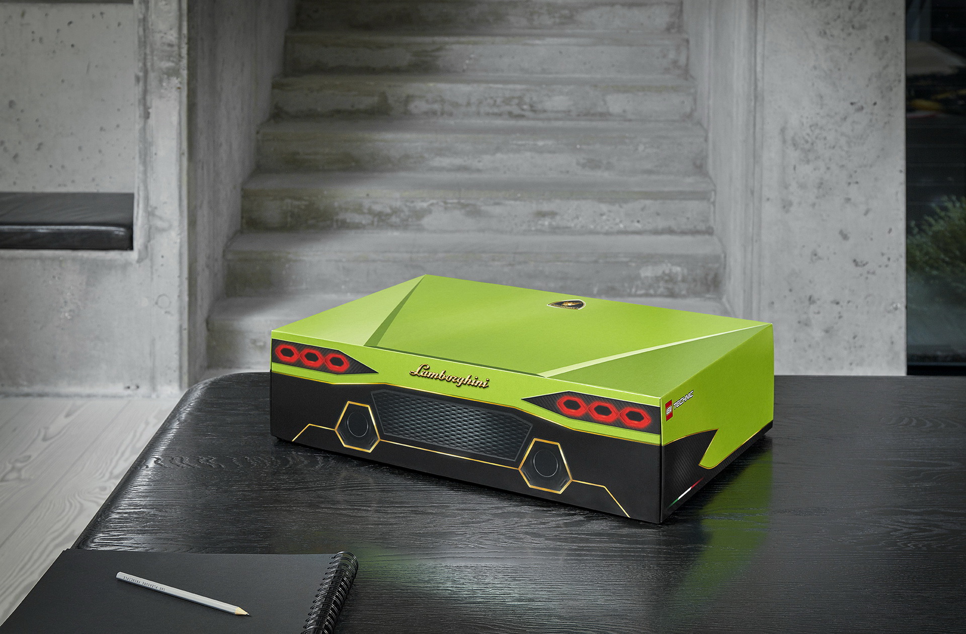 LEGO Technic Lamborghini Sian FKP 37 Is A 3,696 (Master)Piece 1:8 Scale Model