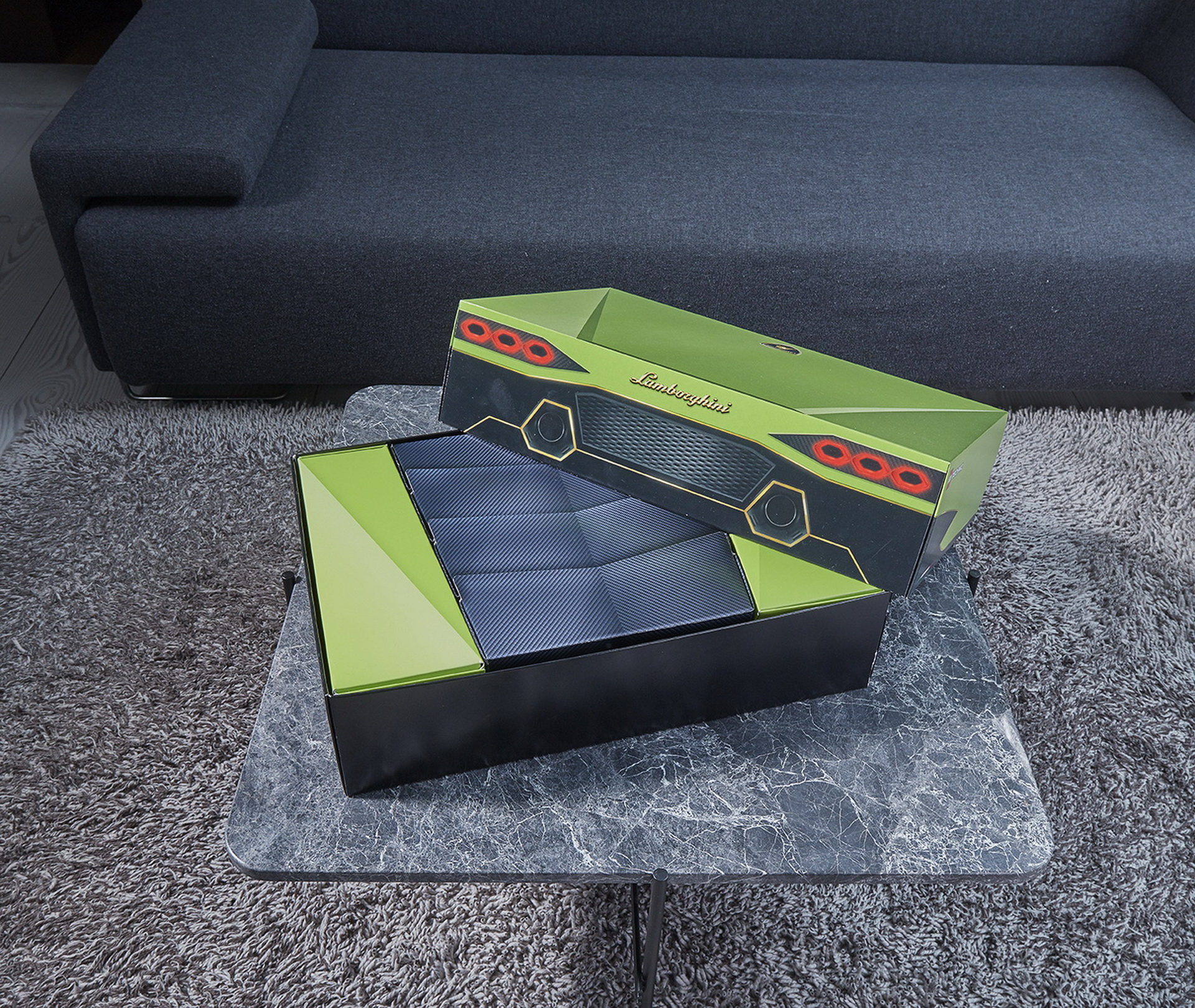 LEGO Technic Lamborghini Sian FKP 37 Is A 3,696 (Master)Piece 1:8 Scale Model