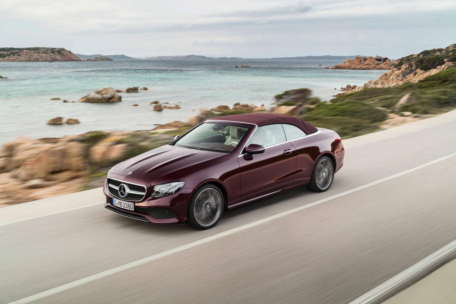 More Than 50 Years Of Mercedes-Benz E-Class Coupes And Cabriolets; Which One’s Your Favorite?