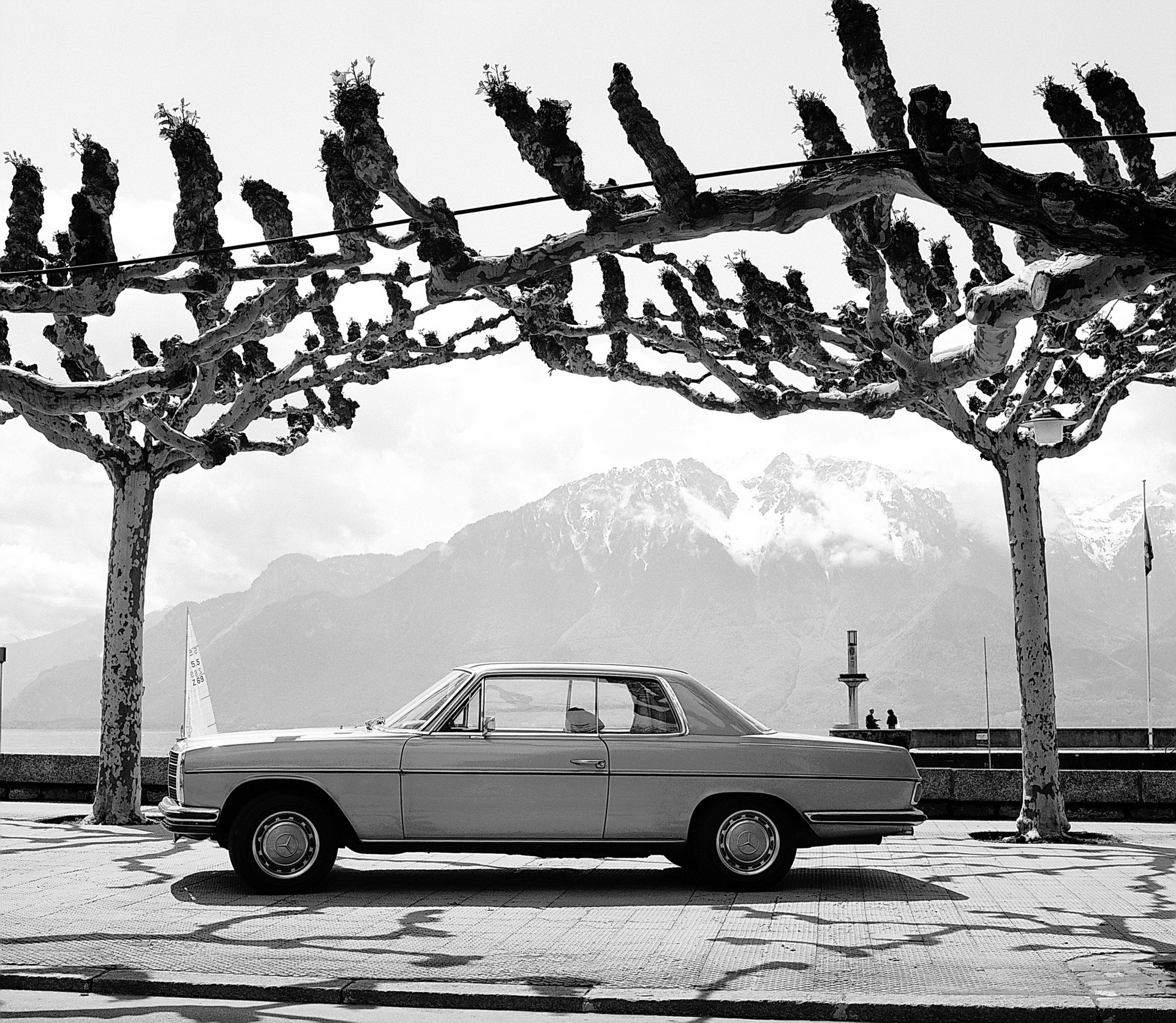 More Than 50 Years Of Mercedes-Benz E-Class Coupes And Cabriolets; Which One’s Your Favorite?