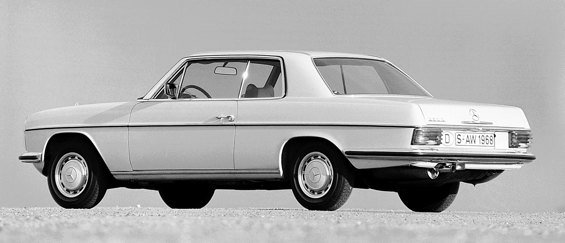 More Than 50 Years Of Mercedes-Benz E-Class Coupes And Cabriolets; Which One’s Your Favorite?