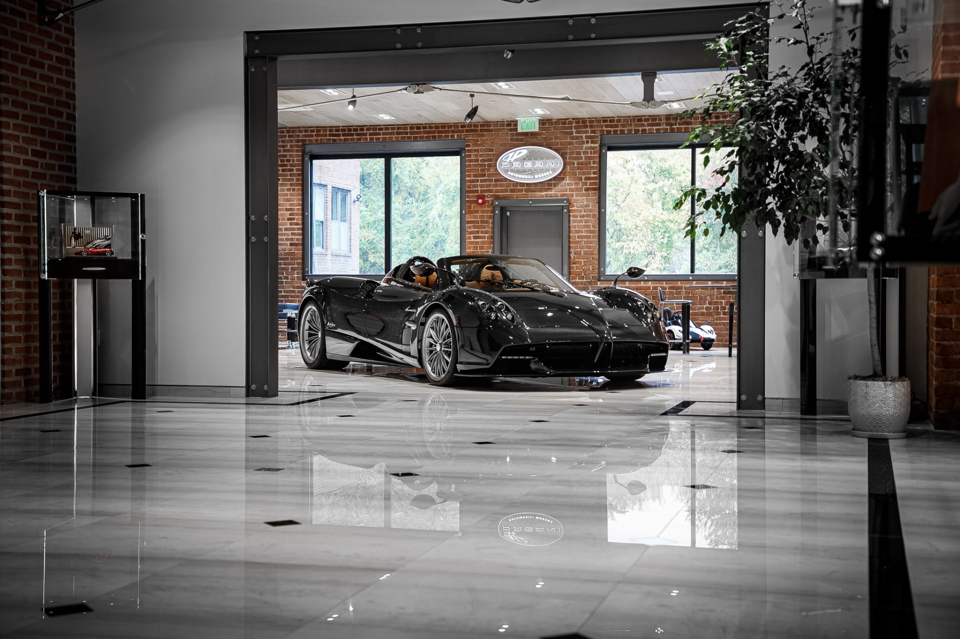 Stimulate The Economy With This Gorgeous Carbon Fiber Pagani Huayra Roadster