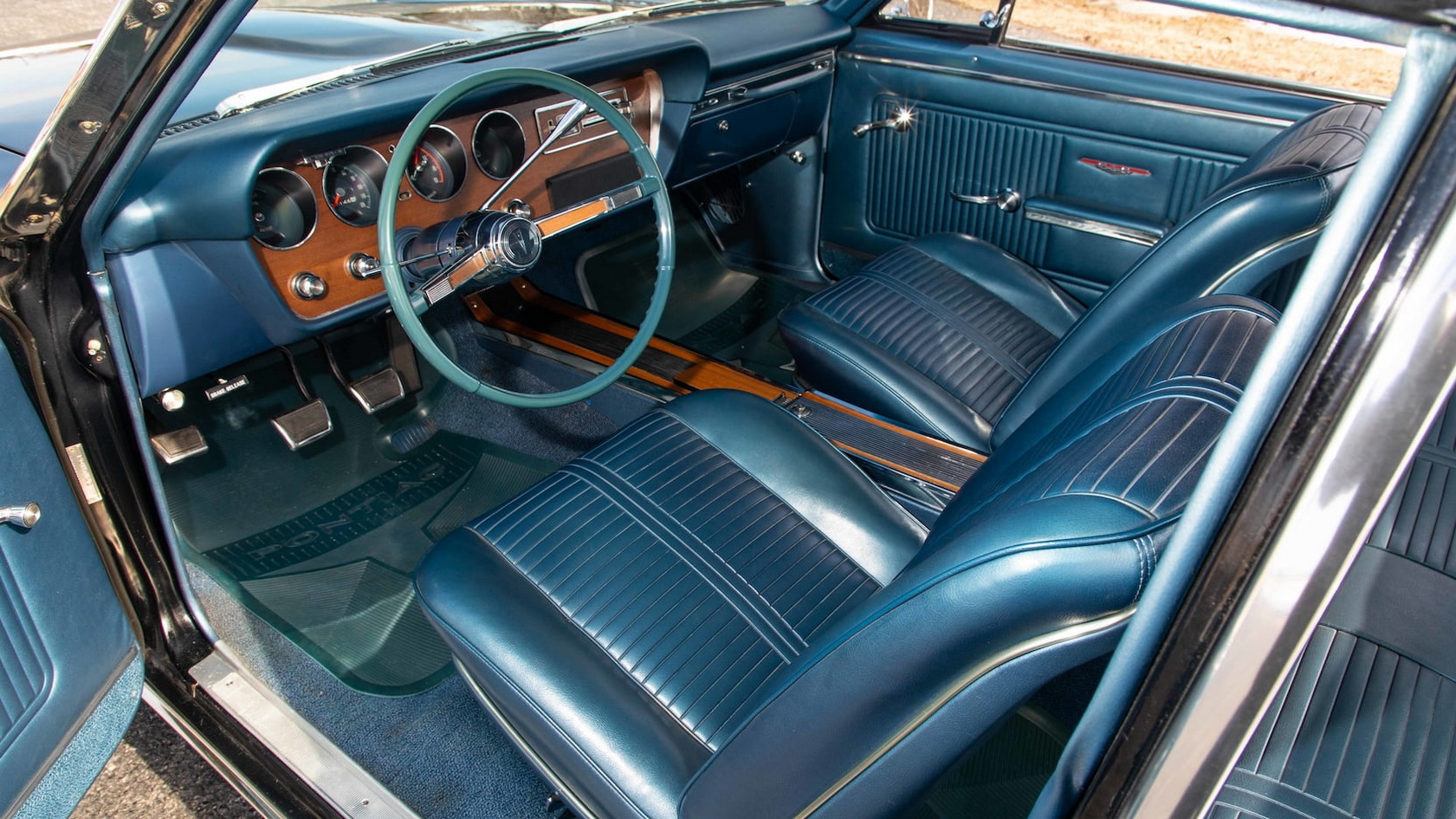 This Must Be What Pontiac GTO Paradise Looks Like: Mecum Auctions Founder Selling His Collection