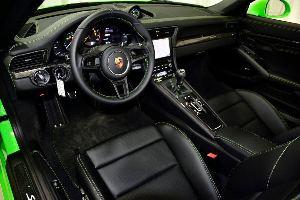 Want A Lizard Green Porsche 911 Speedster Or A Viper Green 911 Turbo S?
