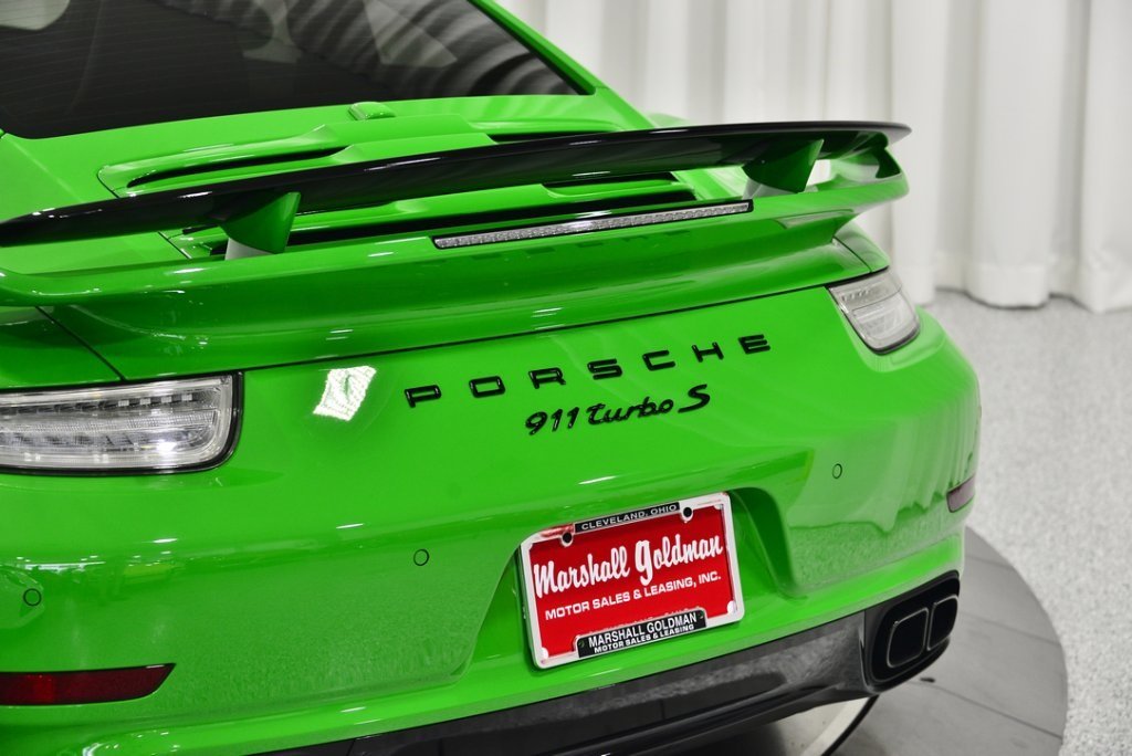 Want A Lizard Green Porsche 911 Speedster Or A Viper Green 911 Turbo S?