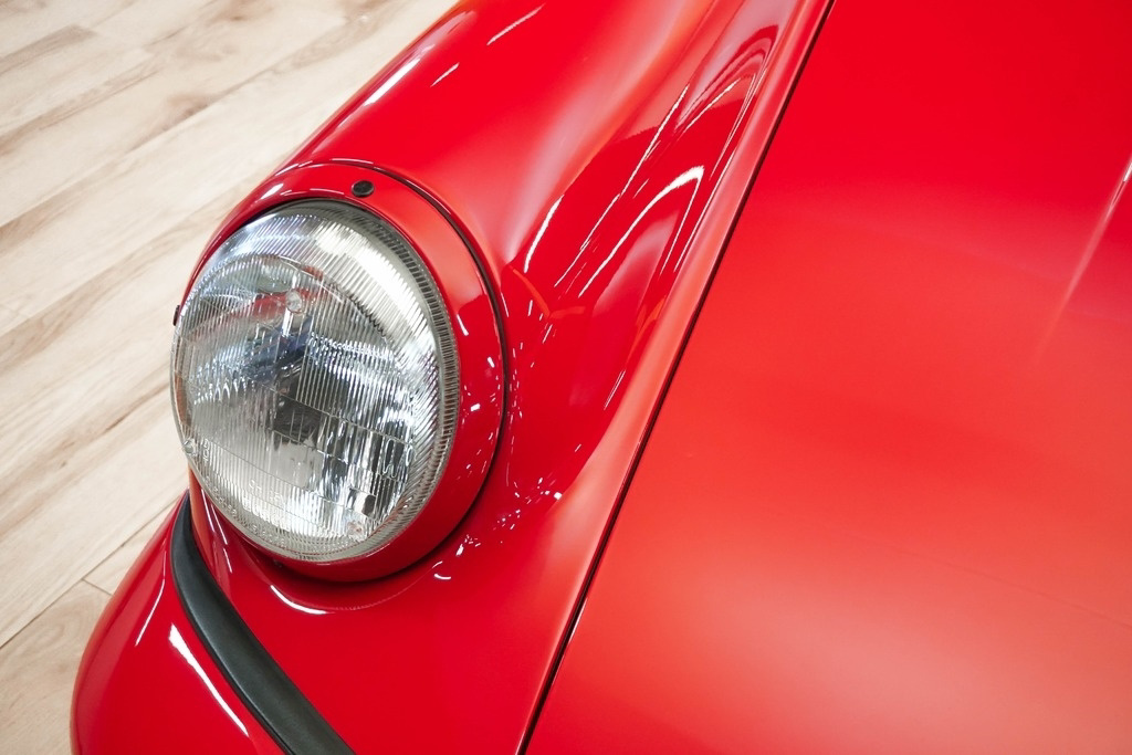 Purists Listen, There’s A 1993 Porsche 911 RS America For Sale