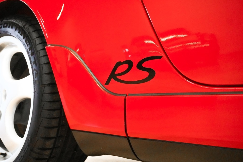 Purists Listen, There’s A 1993 Porsche 911 RS America For Sale