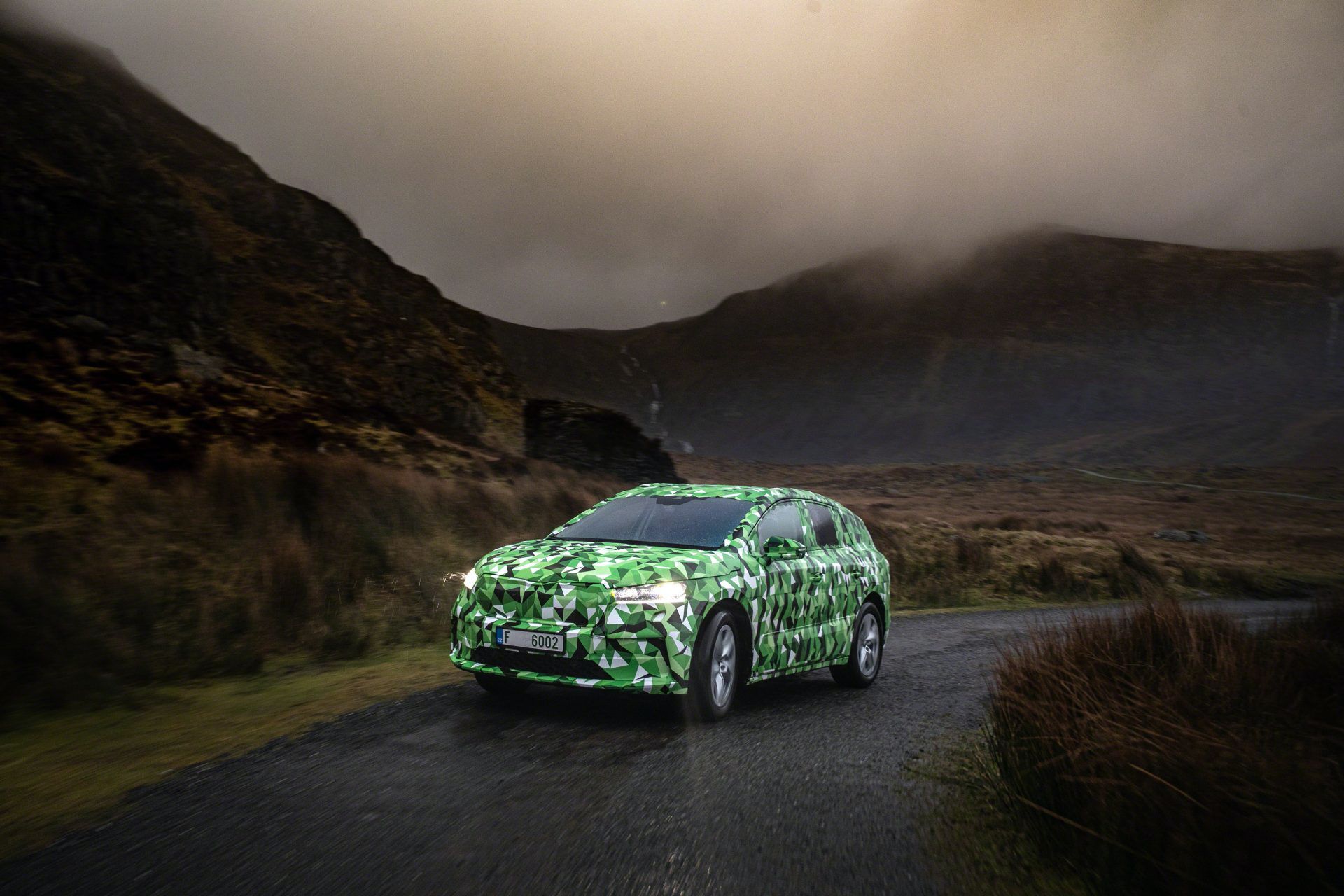 2021 Skoda Enyaq iV Detailed, Gets 302 HP RS Variant, 310-Mile Maximum Range