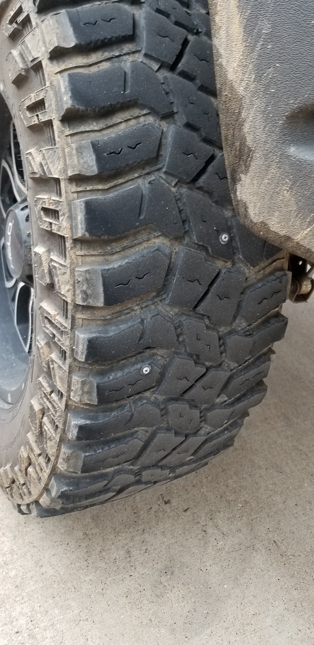 Hundreds Of Screws Found In Tires Of Vehicles In Texas City