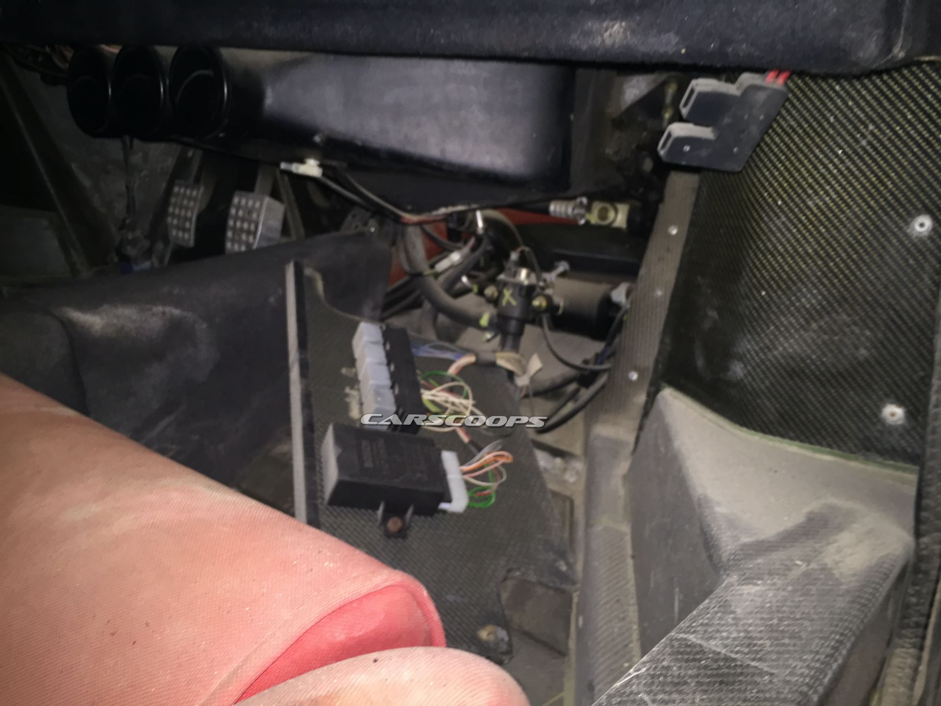 How One Gearhead Tracked Down Uday Hussein’s Elusive Ferrari F40 In Iraq