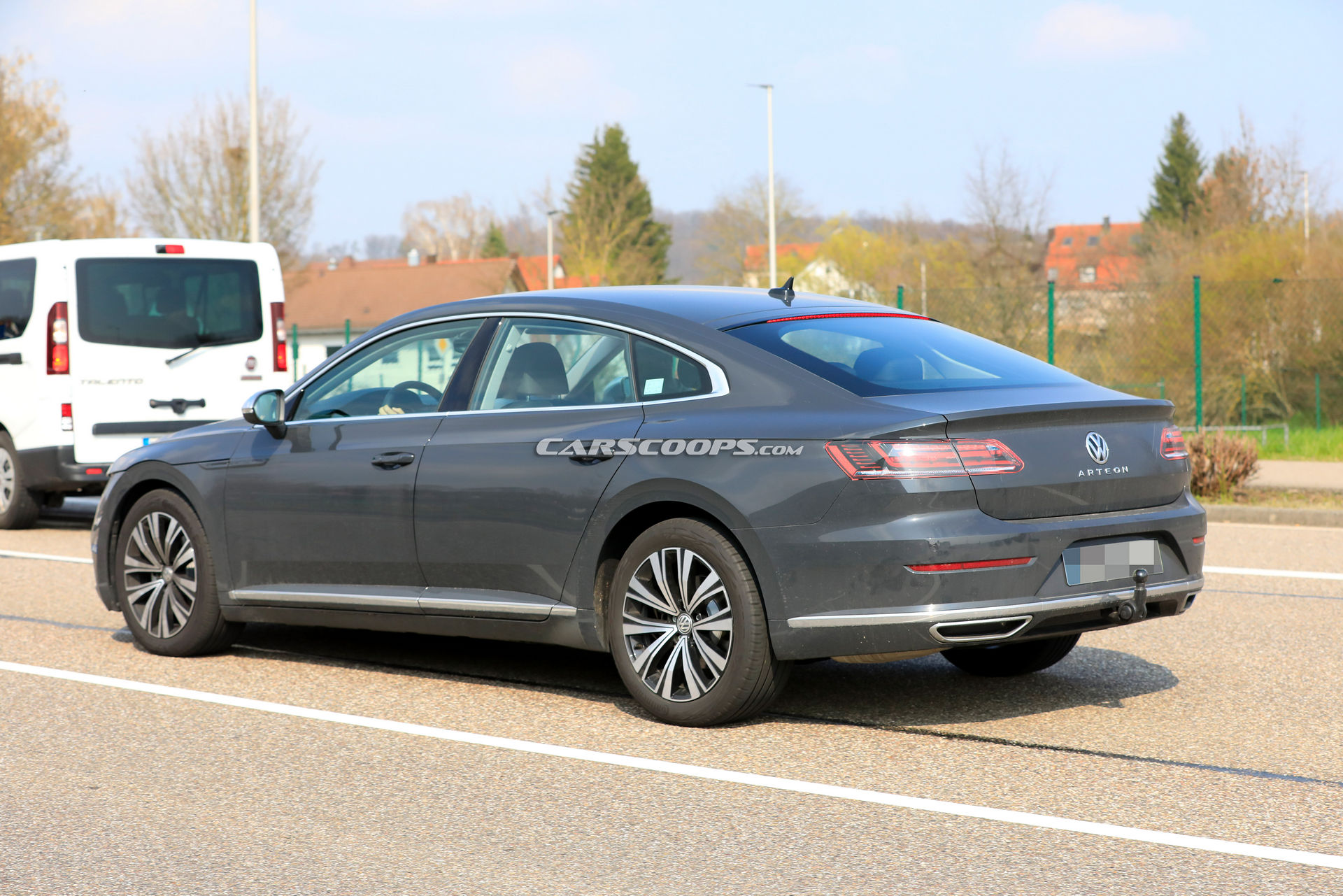 2021 Volkswagen Arteon Facelift Scooped Without Camouflage