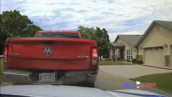 Arkansas Woman Rams Police Cars During Chase After Stealing Truck And A