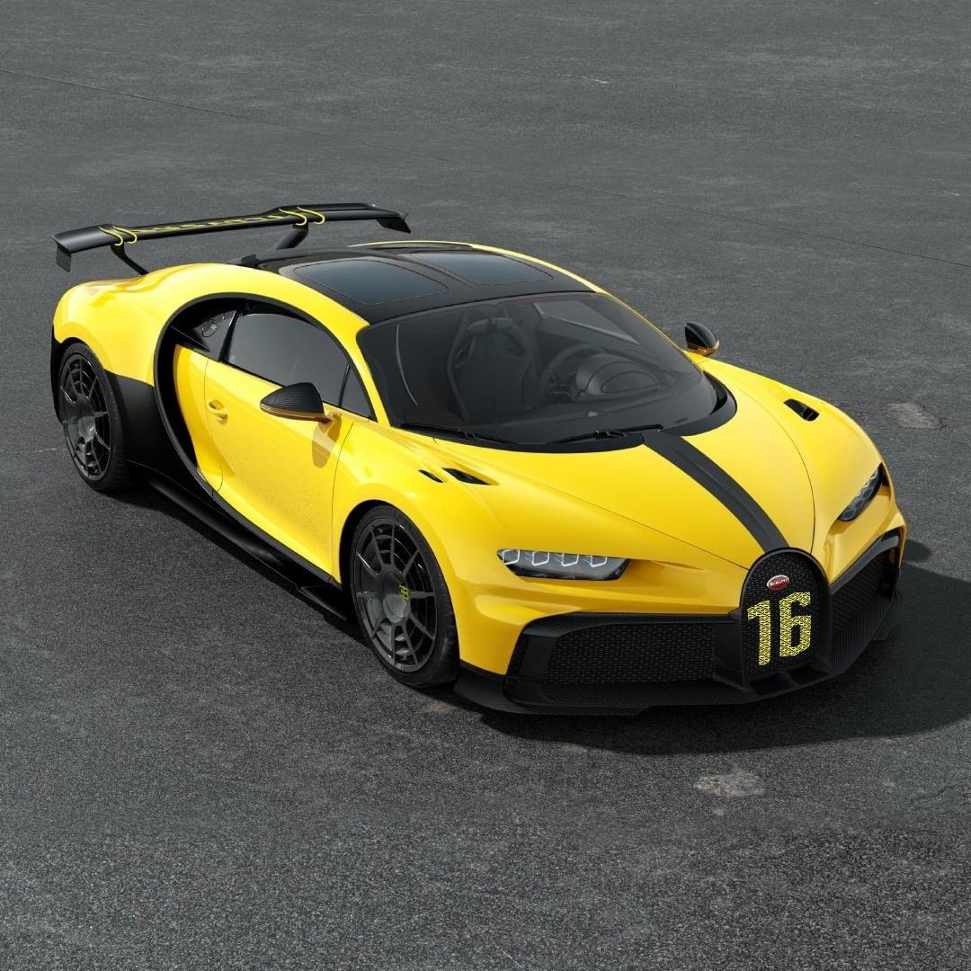 Bugatti Chiron Pur Sport Shown In Lively Yellow And Green Liveries