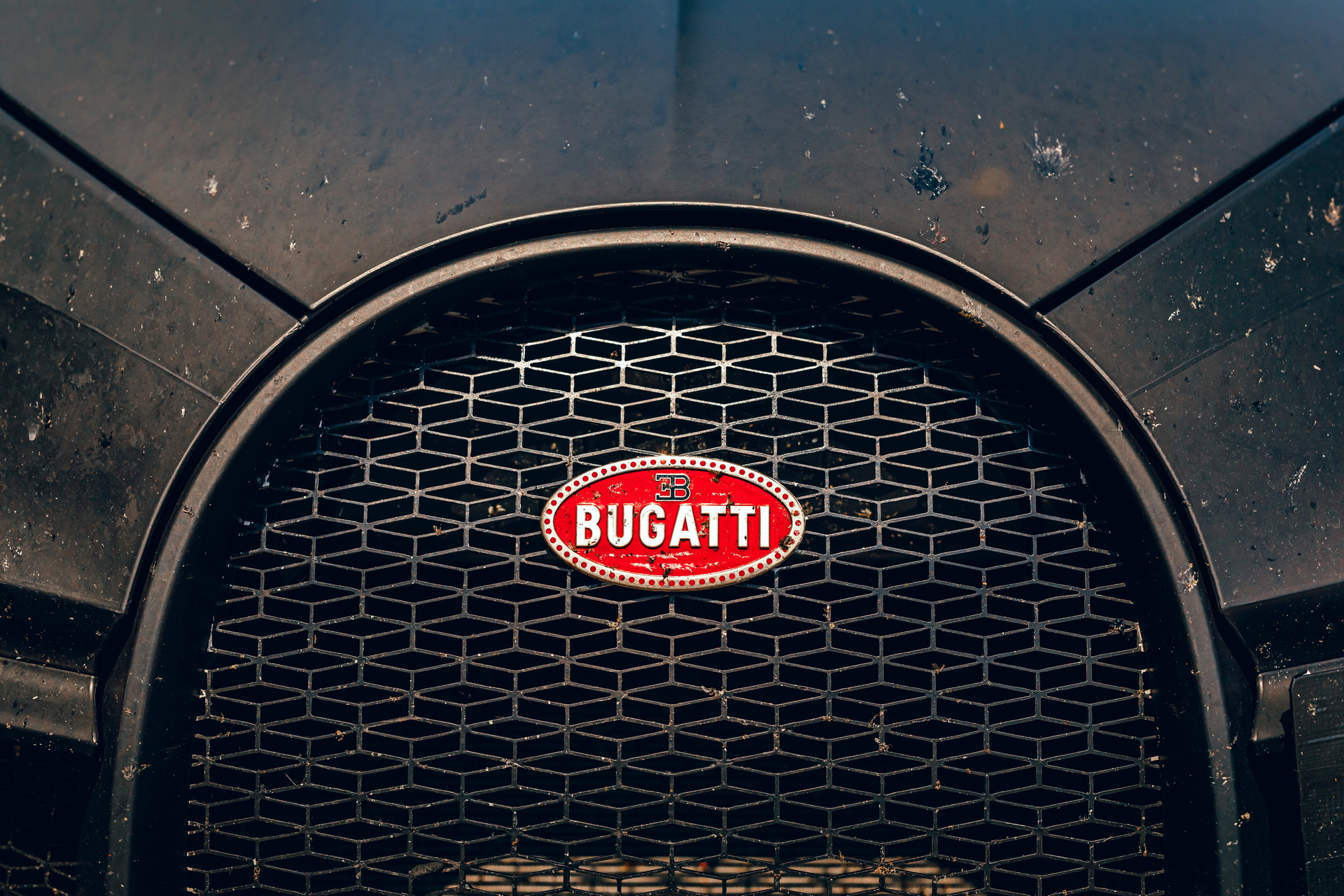 Watch The New Bugatti Chiron Pur Sport Unleash Its 1,479 Horses On The Track