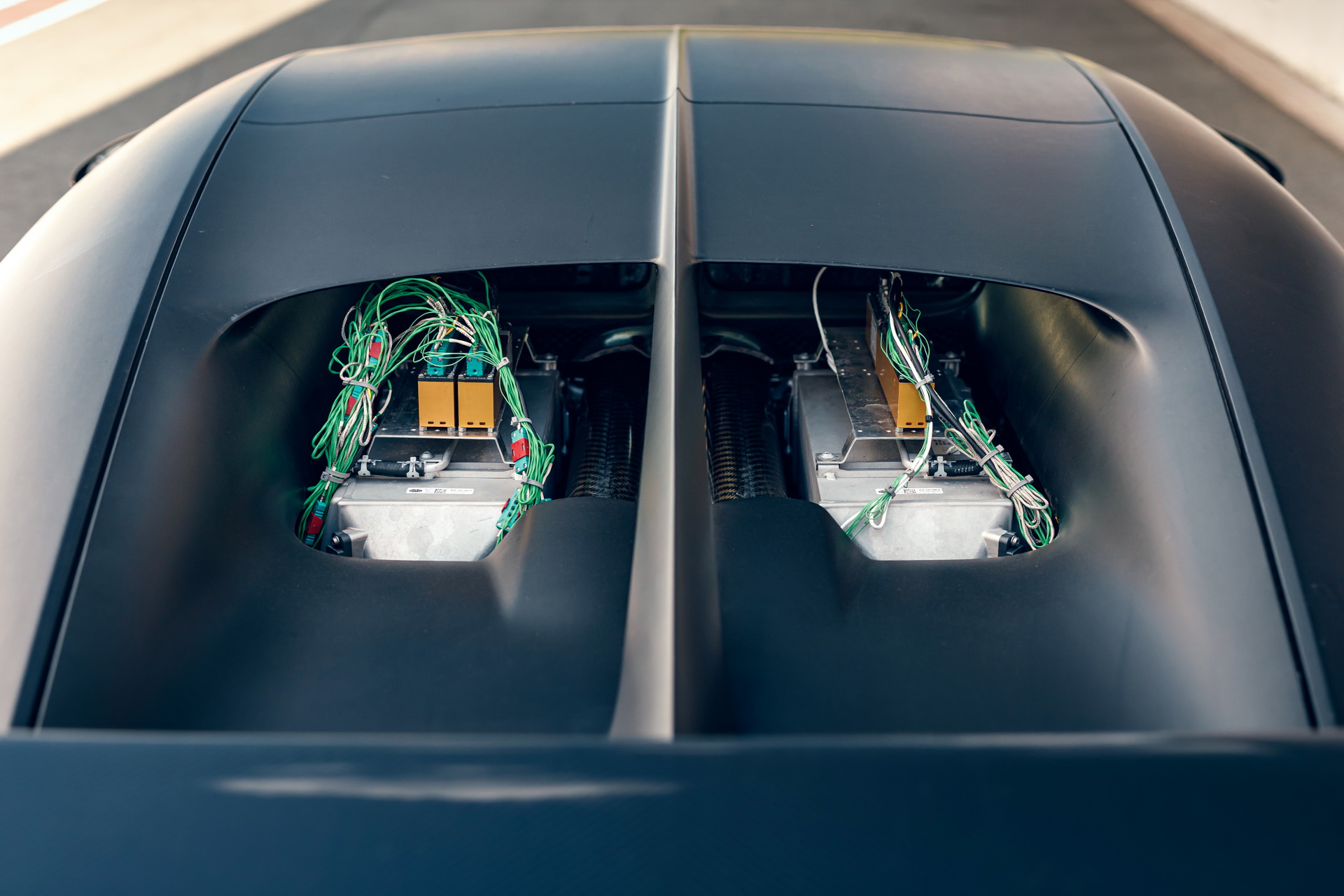 Watch The New Bugatti Chiron Pur Sport Unleash Its 1,479 Horses On The Track