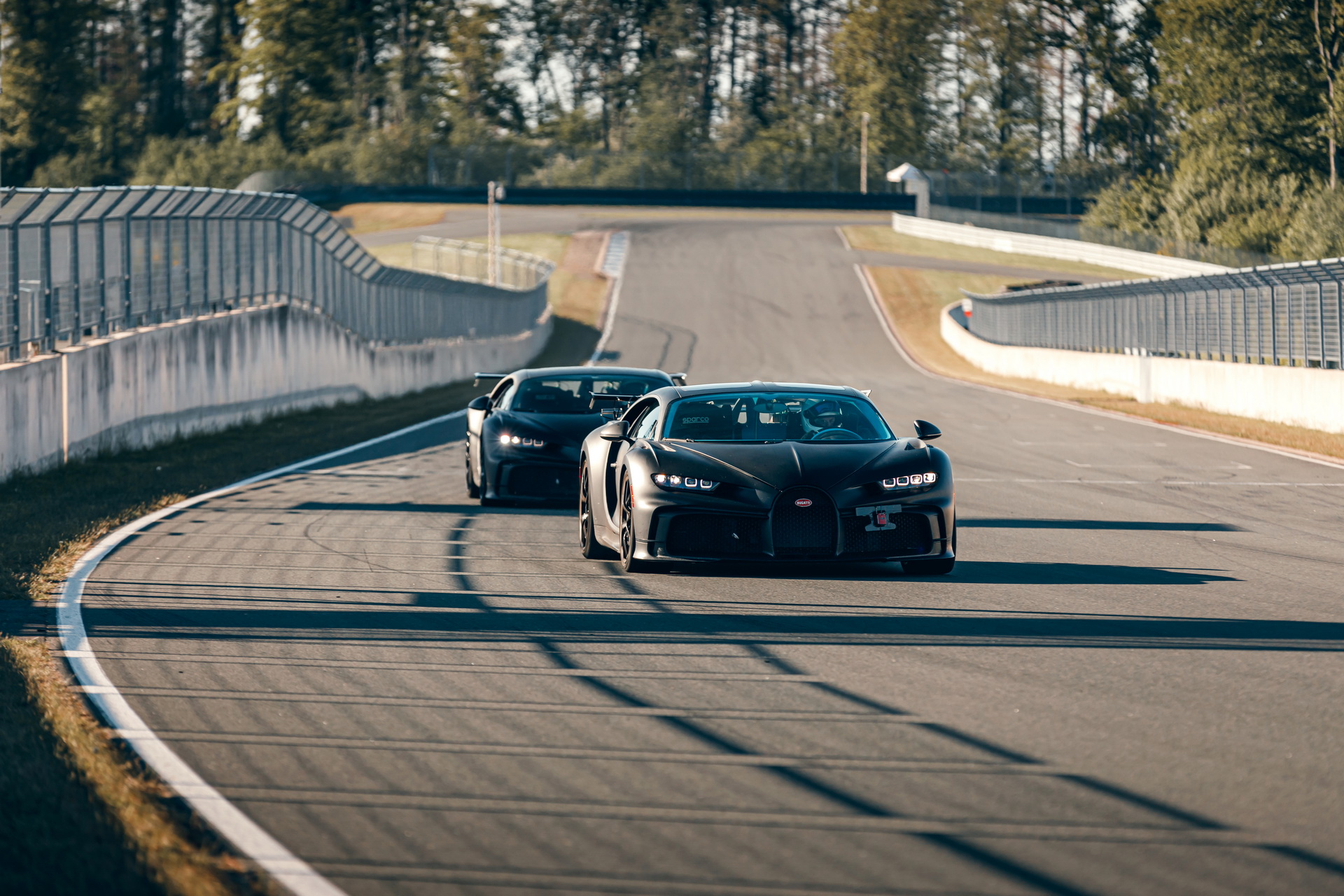Watch The New Bugatti Chiron Pur Sport Unleash Its 1,479 Horses On The Track