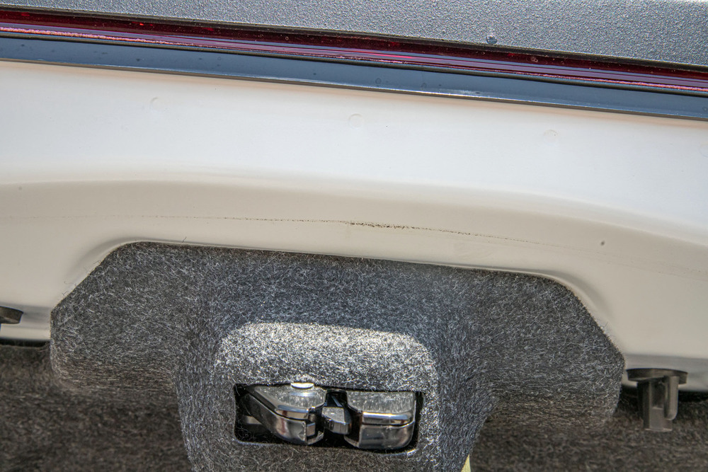 2013 Dodge Challenger Recreated As Modern Day Charger Daytona